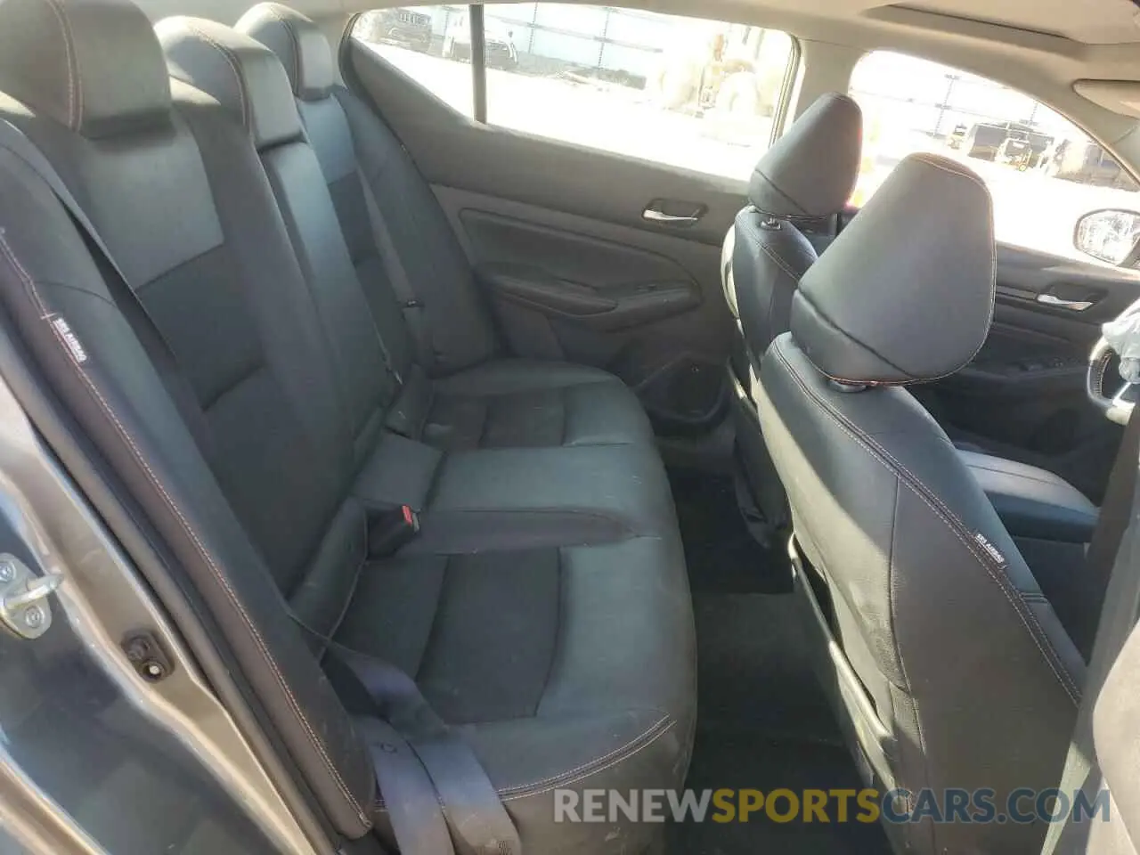 11 Photograph of a damaged car 1N4BL4CW0LC255991 NISSAN ALTIMA 2020
