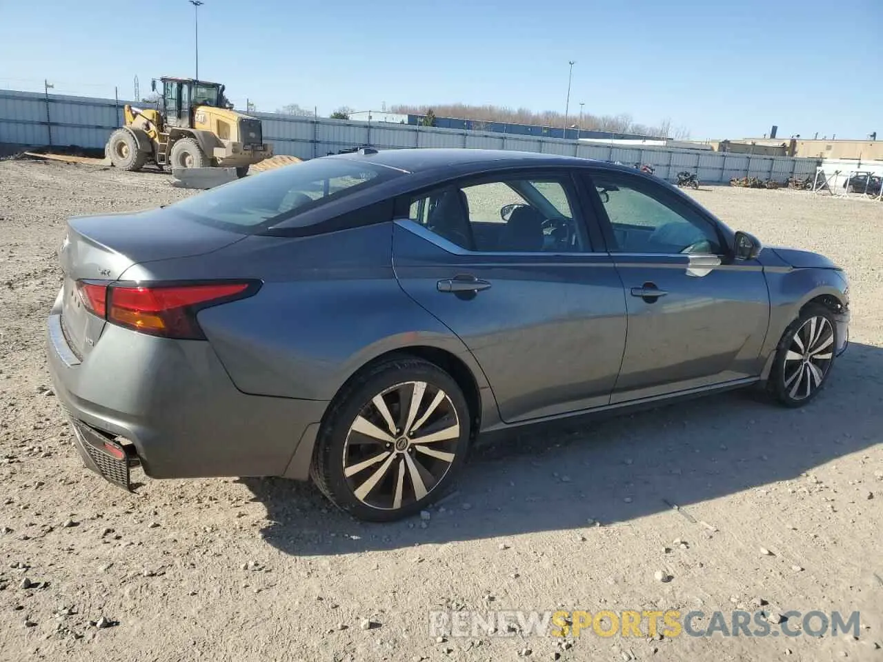 3 Photograph of a damaged car 1N4BL4CW0LC255991 NISSAN ALTIMA 2020