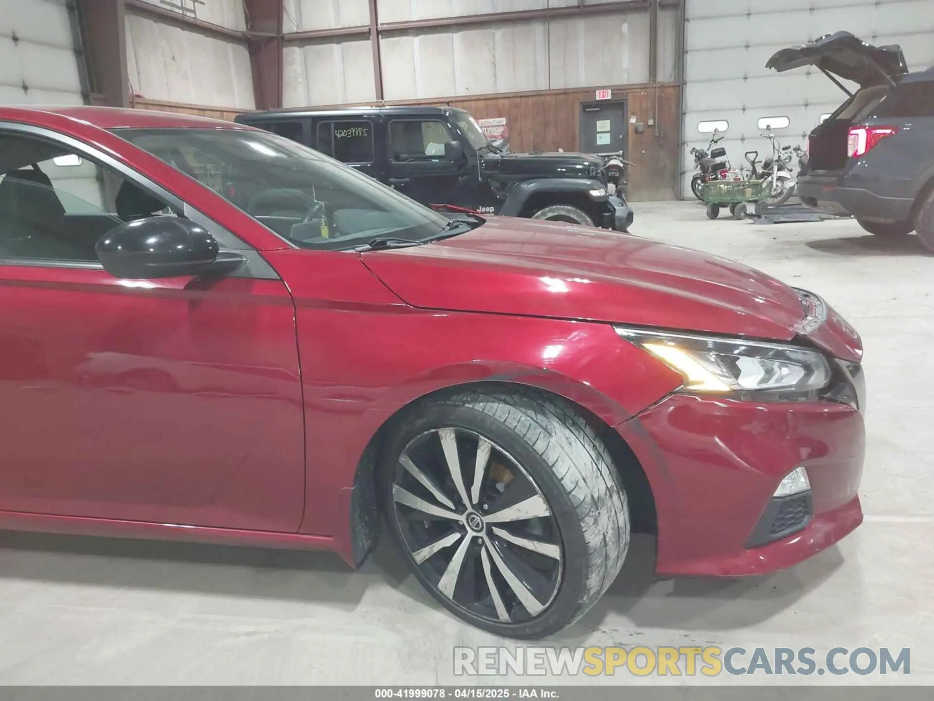 19 Photograph of a damaged car 1N4BL4CW1LC147525 NISSAN ALTIMA 2020