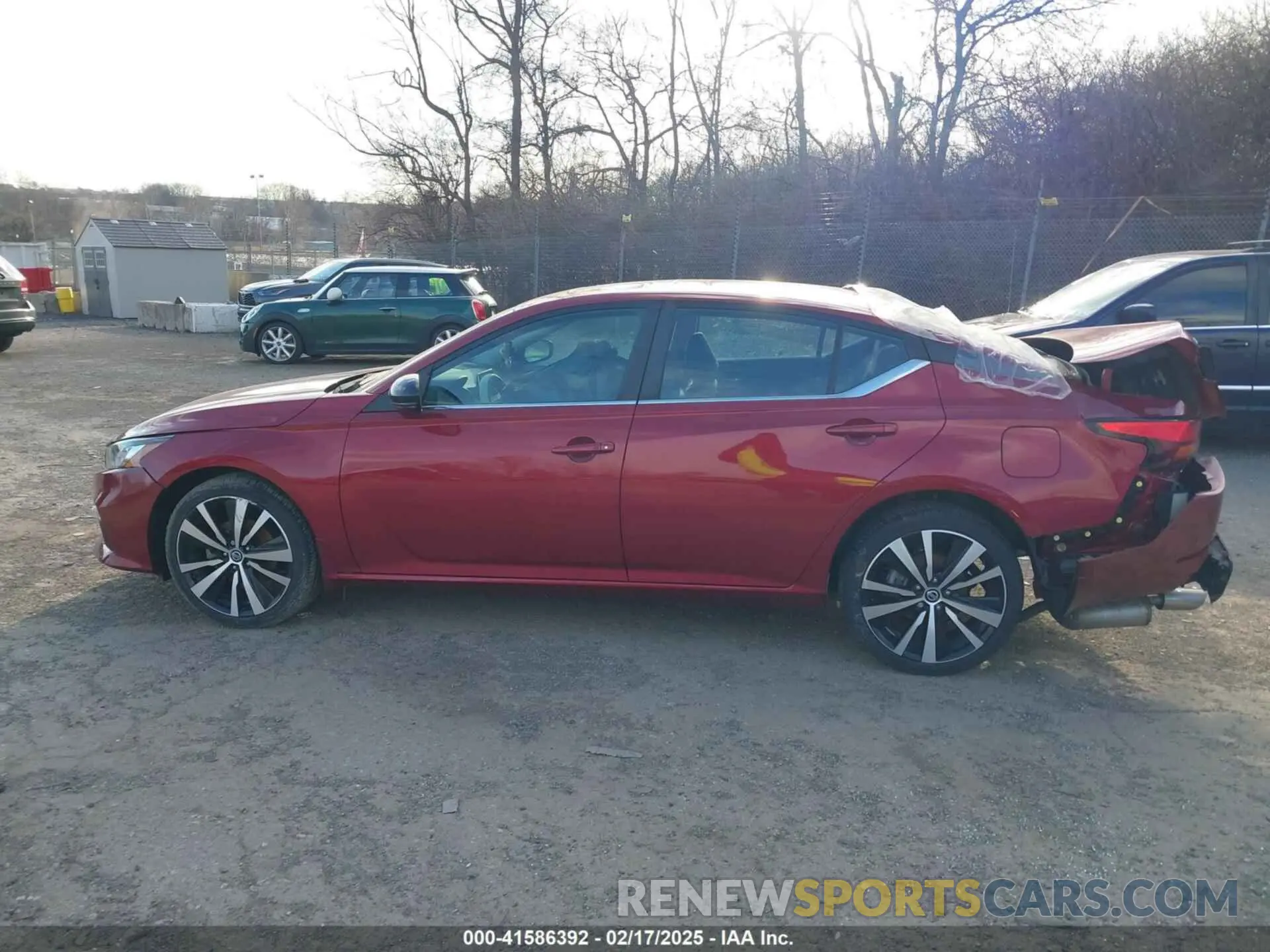 15 Photograph of a damaged car 1N4BL4CW1LC233756 NISSAN ALTIMA 2020
