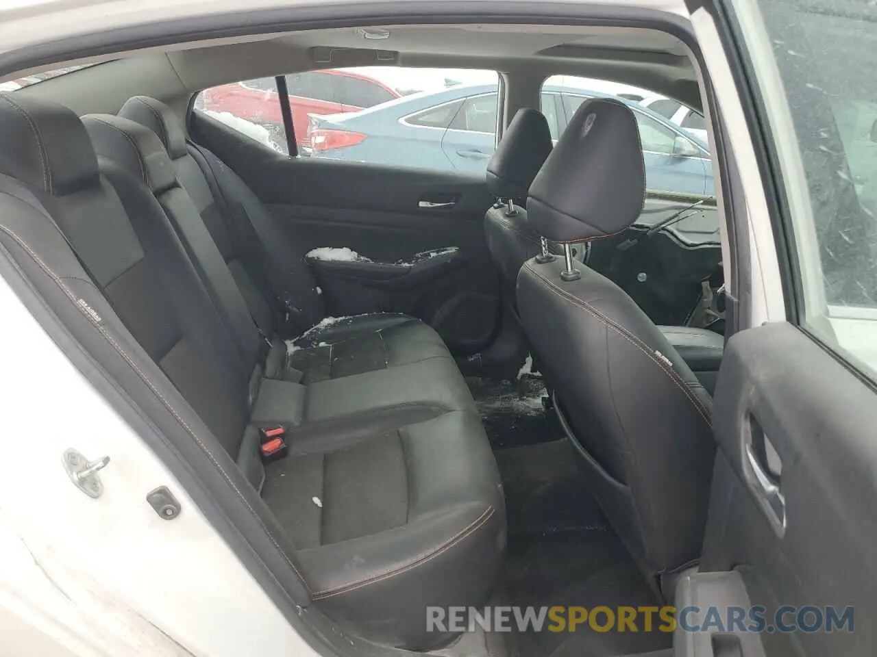 10 Photograph of a damaged car 1N4BL4CW1LN308525 NISSAN ALTIMA 2020