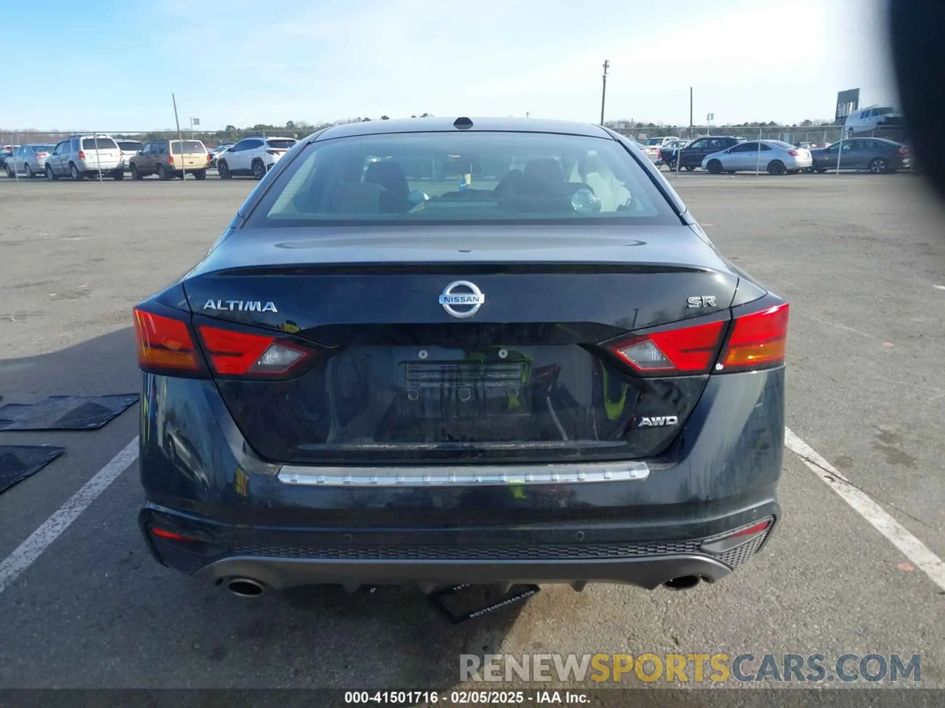 16 Photograph of a damaged car 1N4BL4CW2LC152880 NISSAN ALTIMA 2020
