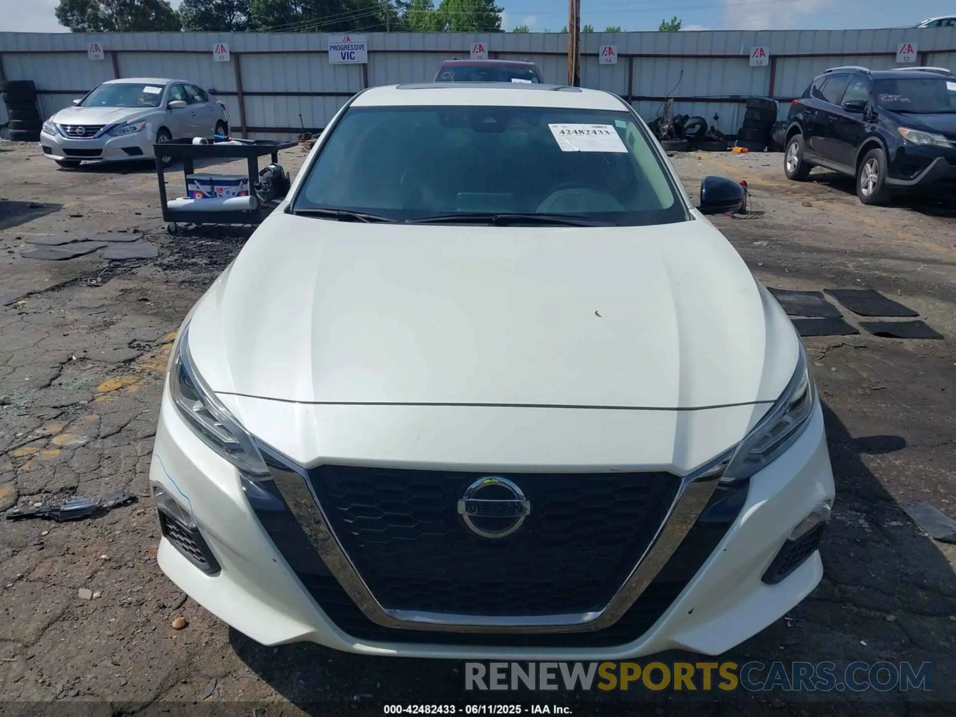 12 Photograph of a damaged car 1N4BL4CW4LC179238 NISSAN ALTIMA 2020