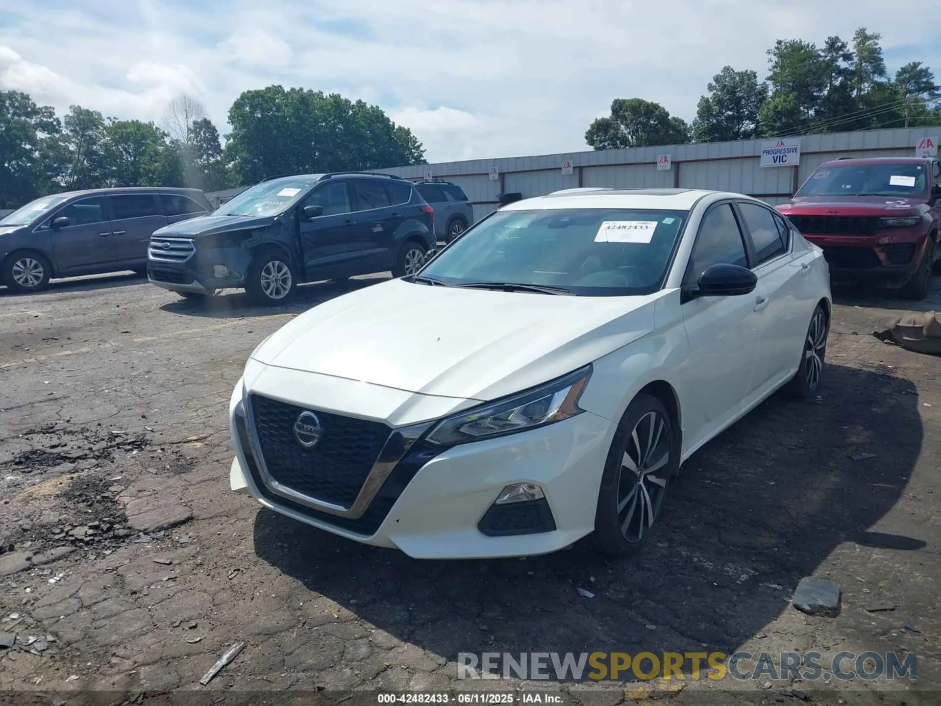 2 Photograph of a damaged car 1N4BL4CW4LC179238 NISSAN ALTIMA 2020