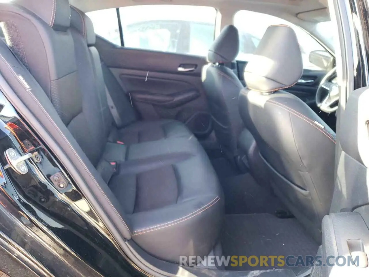 10 Photograph of a damaged car 1N4BL4CW4LC248865 NISSAN ALTIMA 2020