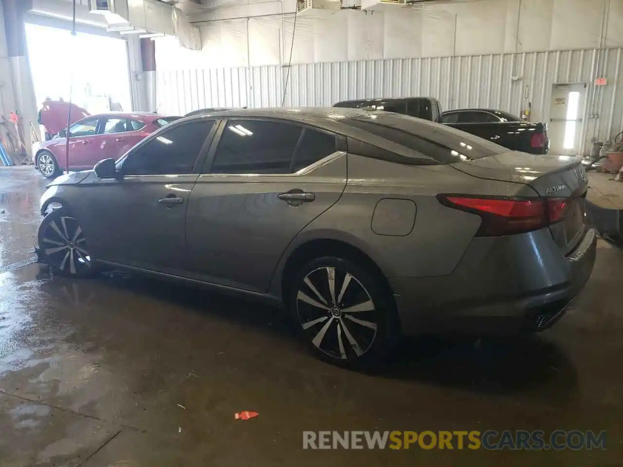 2 Photograph of a damaged car 1N4BL4CW5LC282930 NISSAN ALTIMA 2020