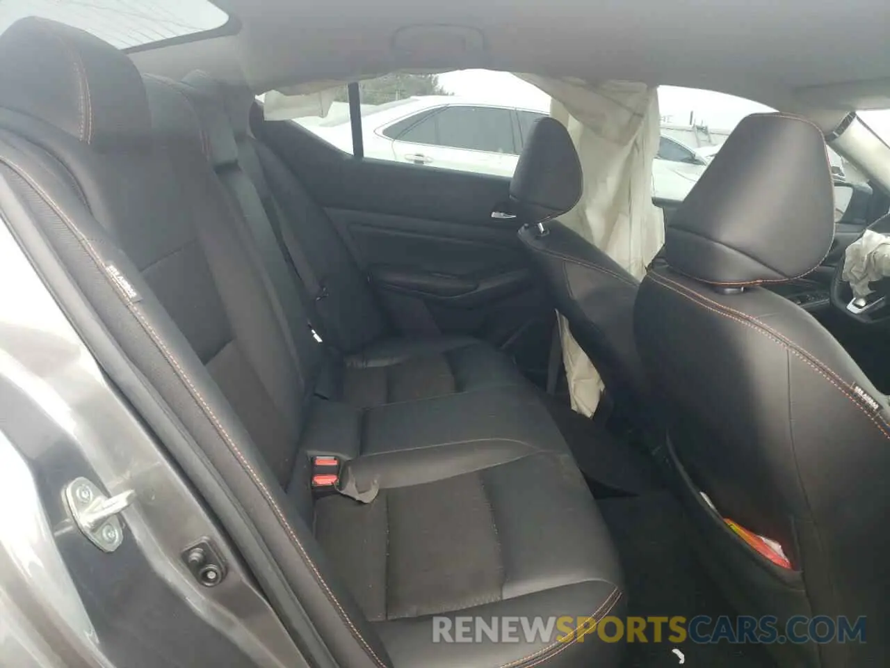 10 Photograph of a damaged car 1N4BL4CW6LC257079 NISSAN ALTIMA 2020