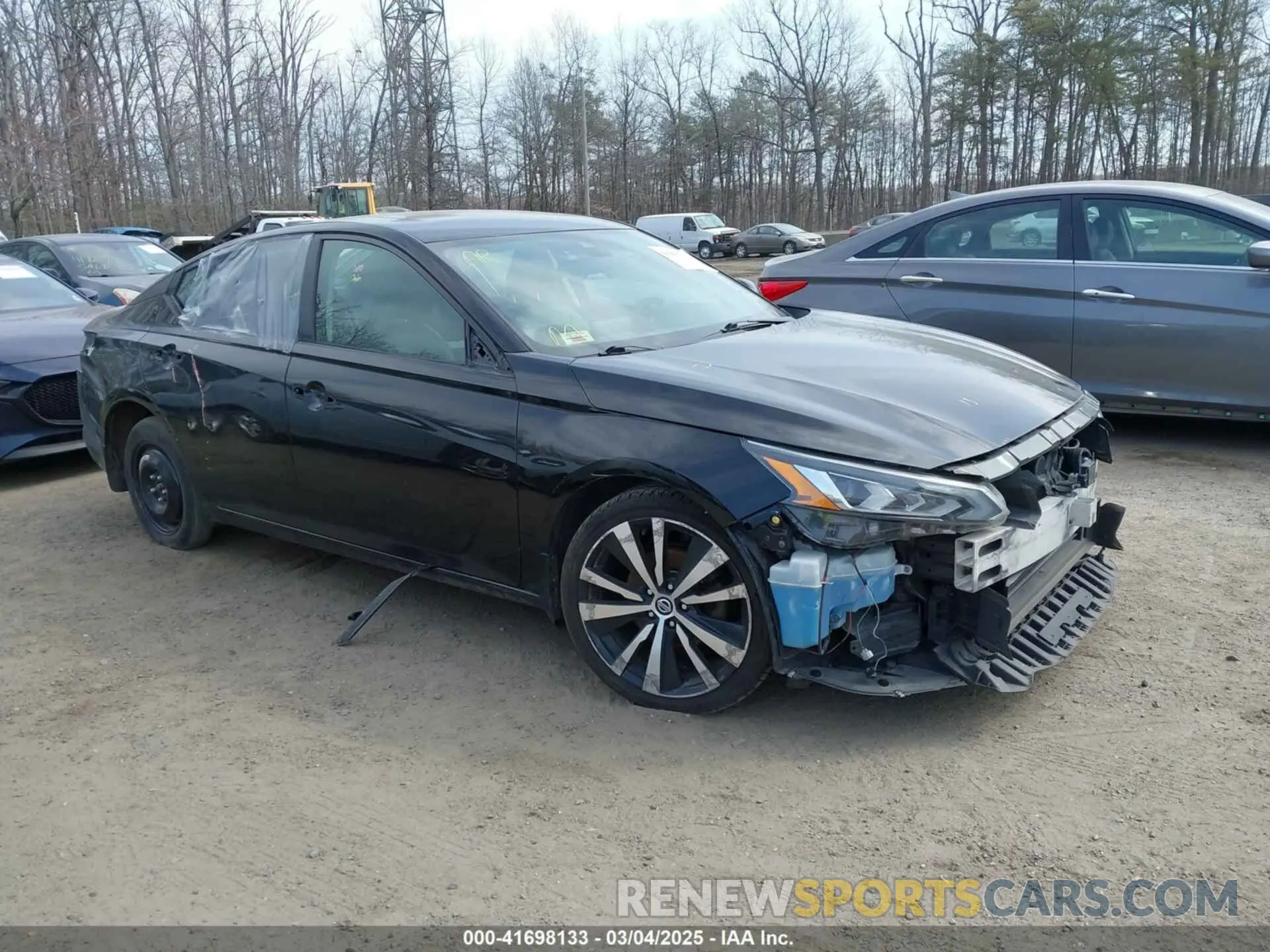 1 Photograph of a damaged car 1N4BL4CW7LC128381 NISSAN ALTIMA 2020