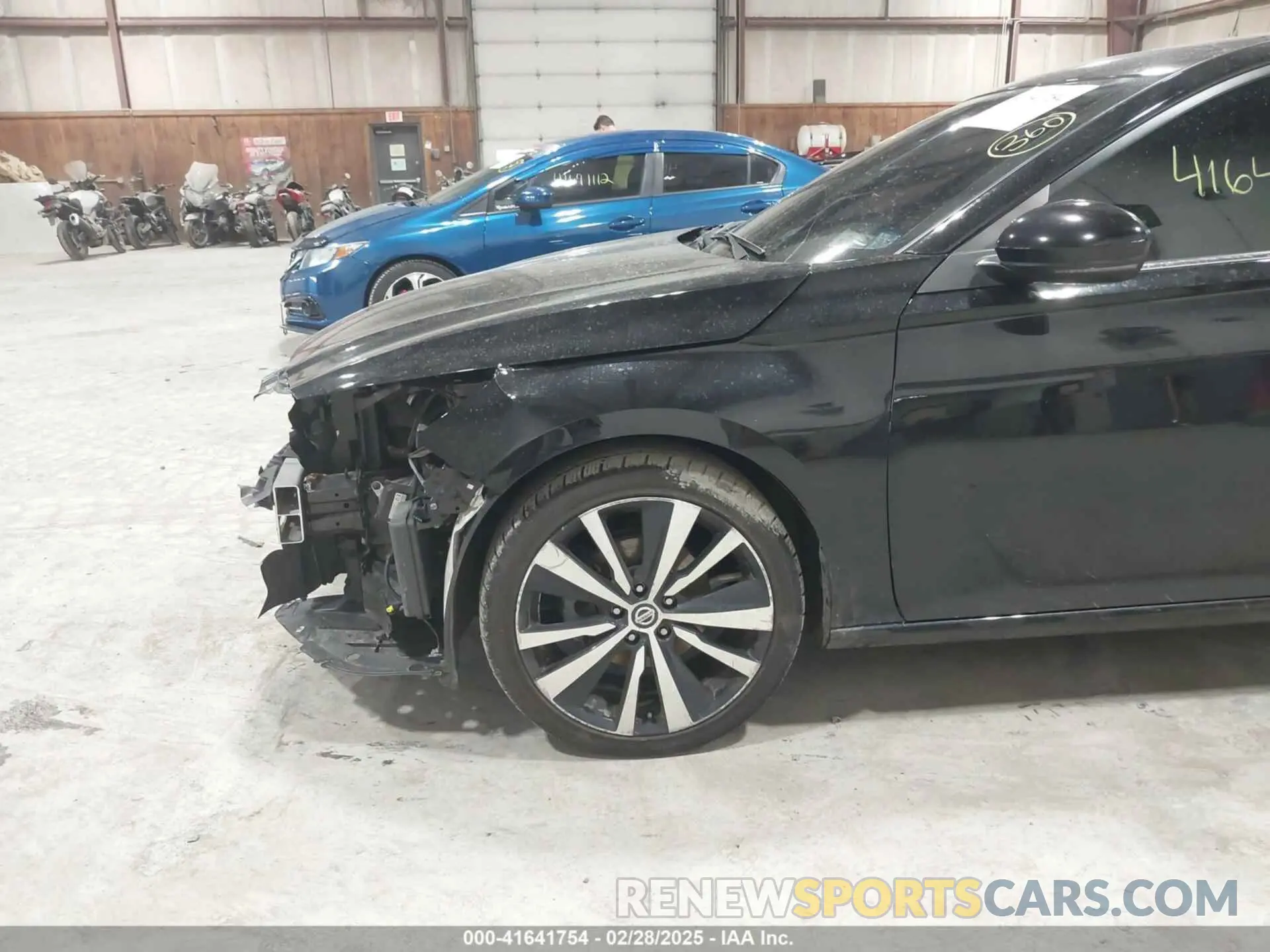 21 Photograph of a damaged car 1N4BL4CW7LC229579 NISSAN ALTIMA 2020