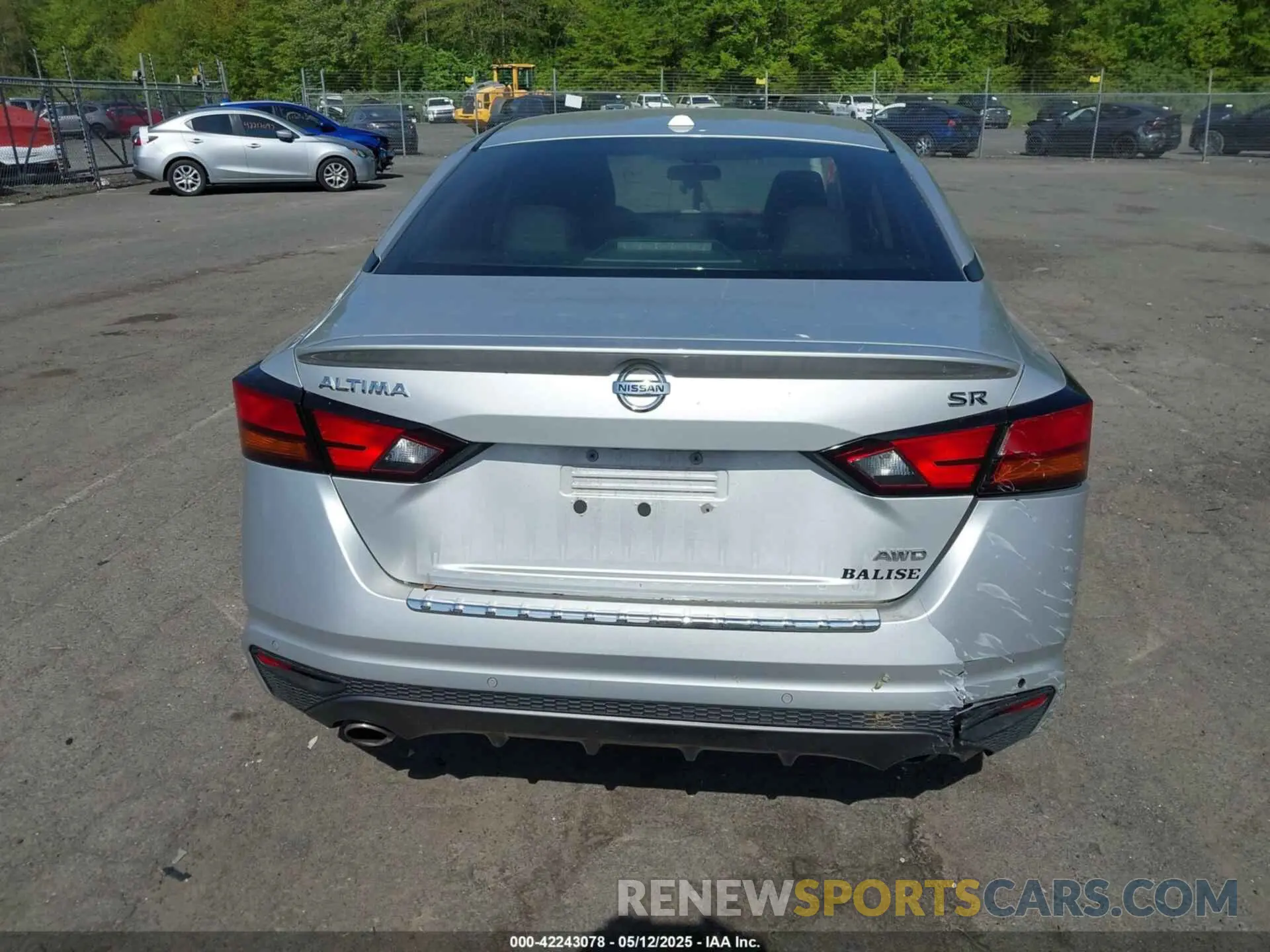 18 Photograph of a damaged car 1N4BL4CW8LC137493 NISSAN ALTIMA 2020
