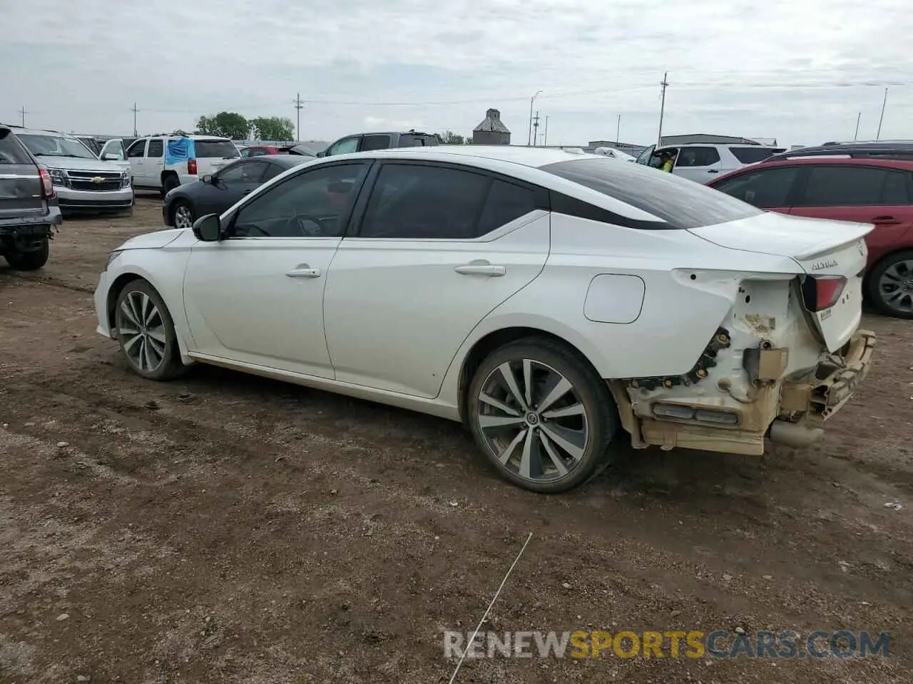 2 Photograph of a damaged car 1N4BL4CW9LN311236 NISSAN ALTIMA 2020