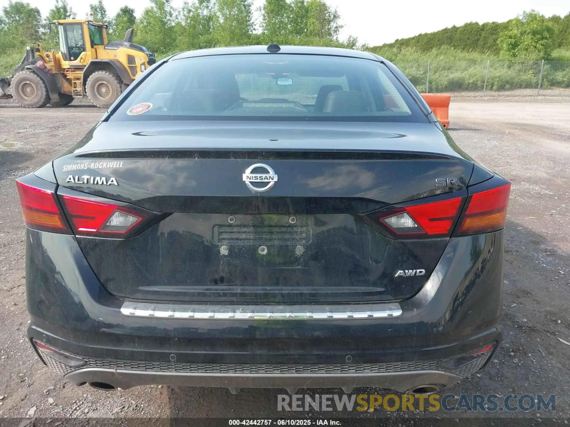 17 Photograph of a damaged car 1N4BL4CWXLC194875 NISSAN ALTIMA 2020