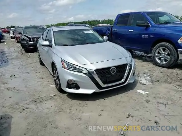 13 Photograph of a damaged car 1N4BL4DV2LC121649 NISSAN ALTIMA 2020