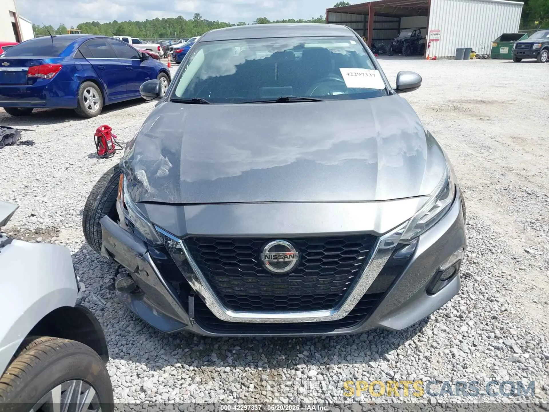 11 Photograph of a damaged car 1N4BL4DV2LC162265 NISSAN ALTIMA 2020
