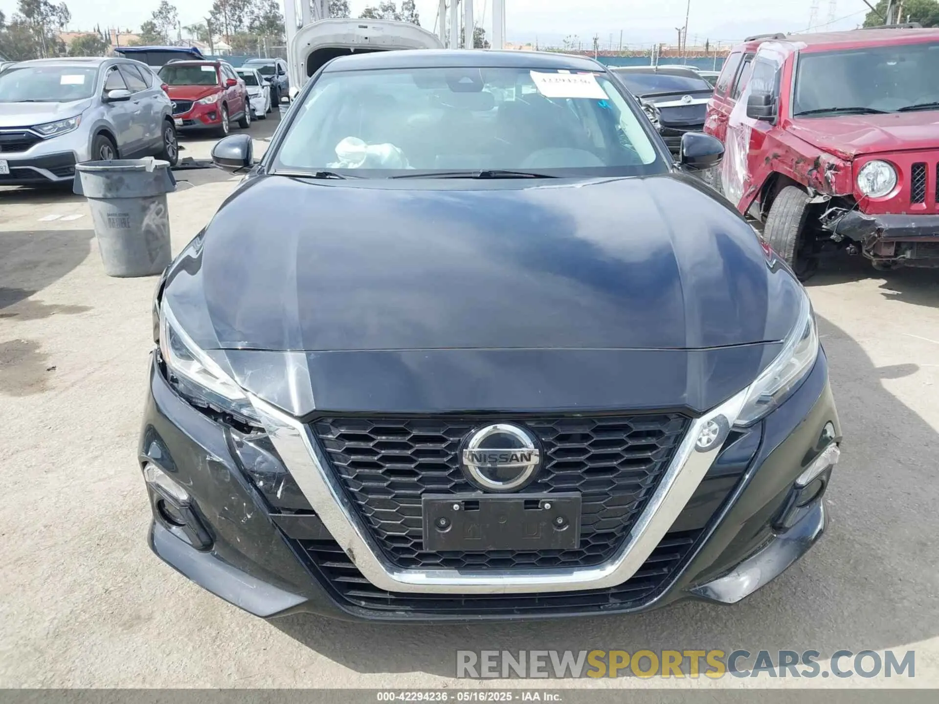 12 Photograph of a damaged car 1N4BL4DV2LC212565 NISSAN ALTIMA 2020
