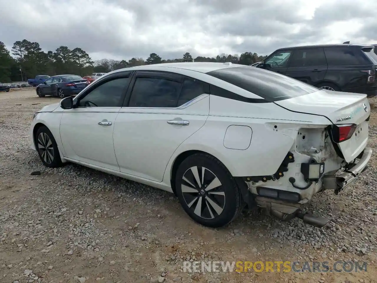 2 Photograph of a damaged car 1N4BL4DV3LN323744 NISSAN ALTIMA 2020