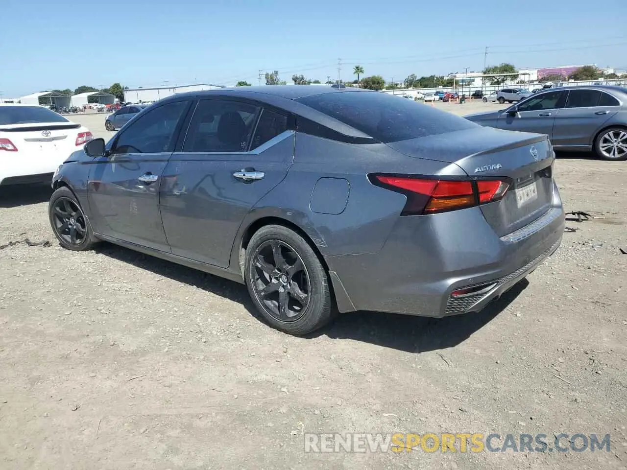2 Photograph of a damaged car 1N4BL4DV4LC154555 NISSAN ALTIMA 2020