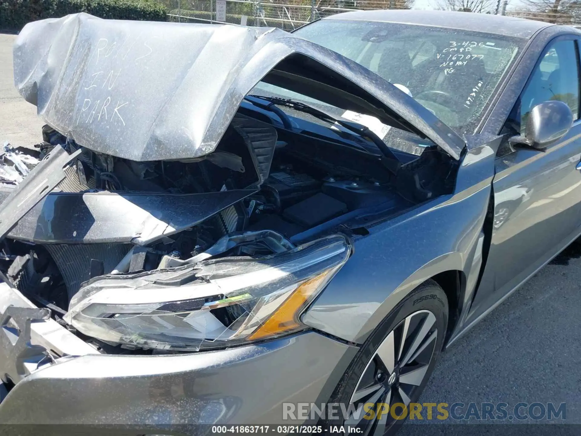 12 Photograph of a damaged car 1N4BL4DV4LC167077 NISSAN ALTIMA 2020