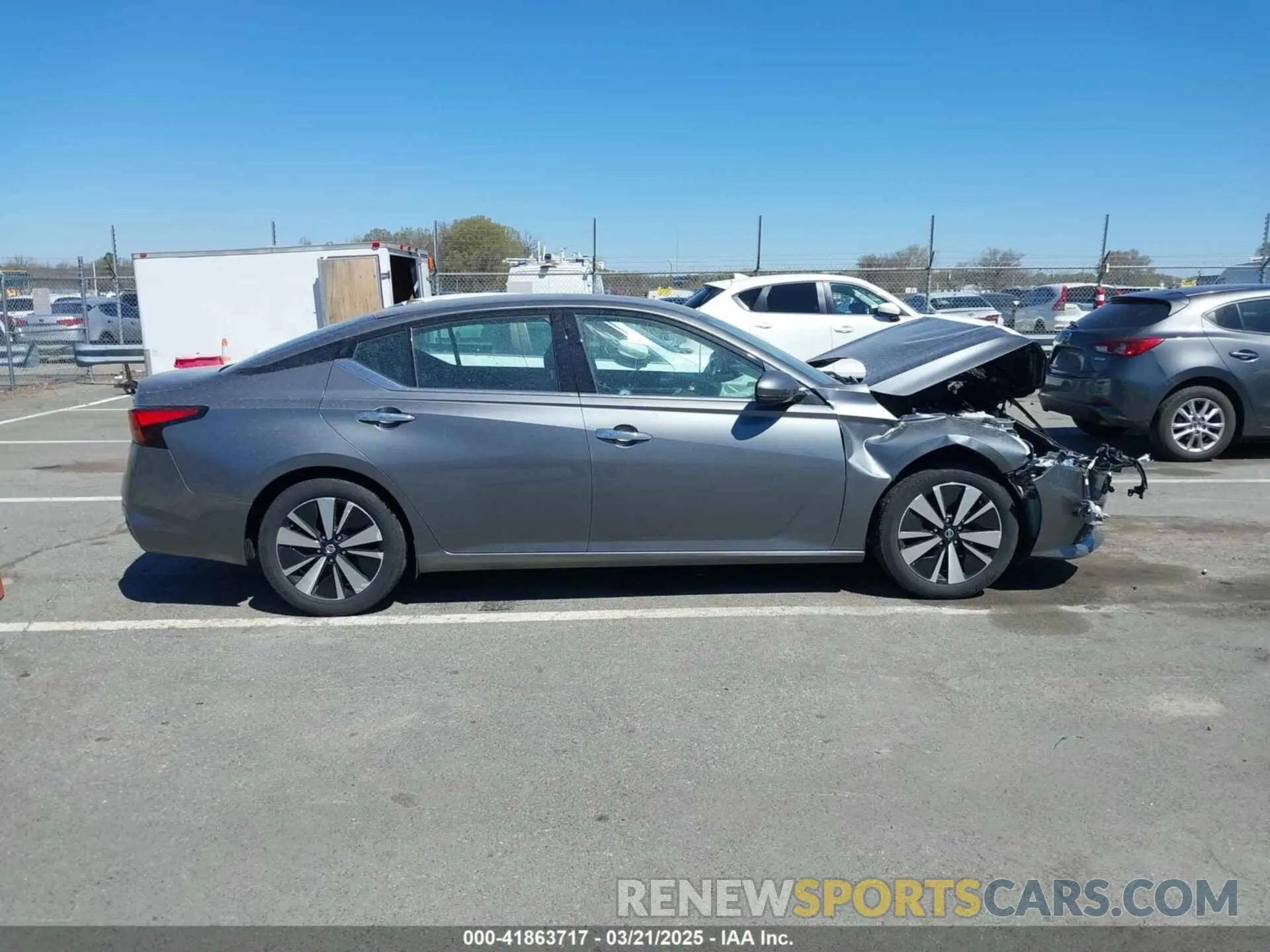 14 Photograph of a damaged car 1N4BL4DV4LC167077 NISSAN ALTIMA 2020