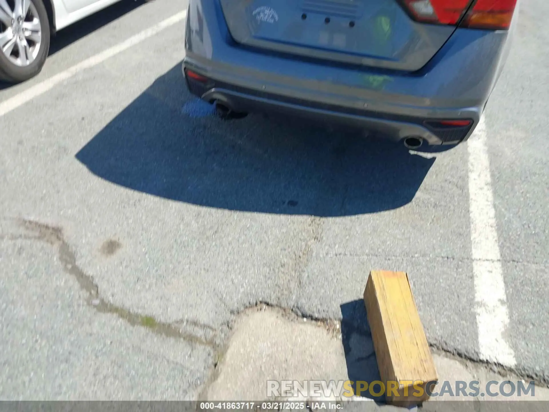 17 Photograph of a damaged car 1N4BL4DV4LC167077 NISSAN ALTIMA 2020