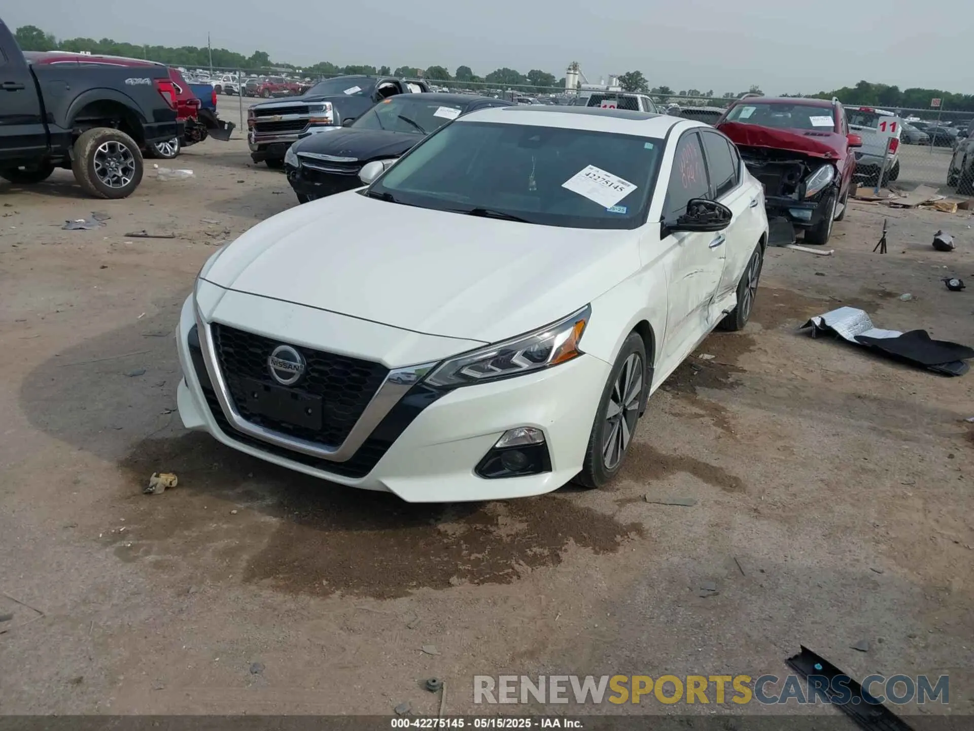 2 Photograph of a damaged car 1N4BL4DV4LN320934 NISSAN ALTIMA 2020
