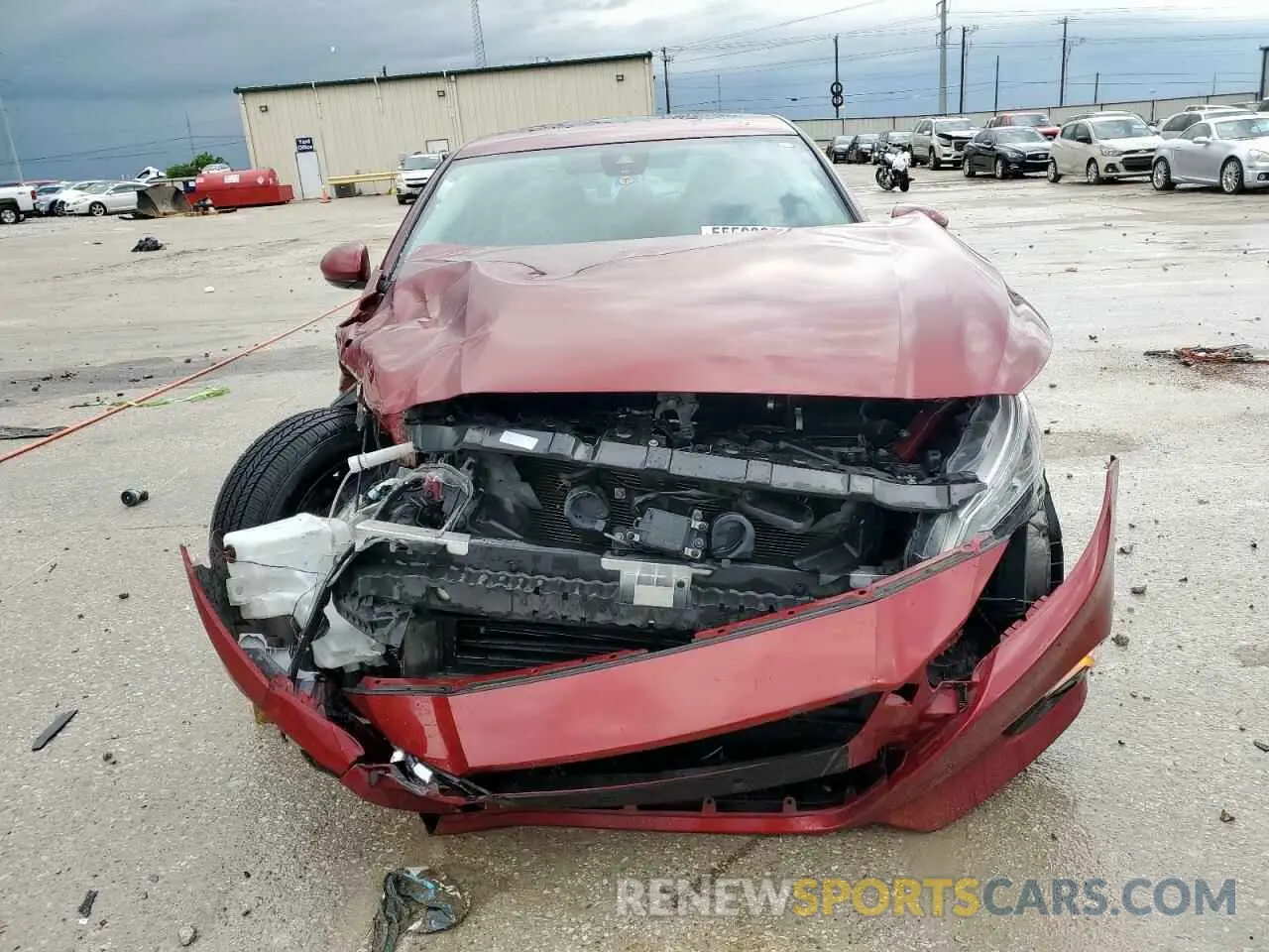5 Photograph of a damaged car 1N4BL4DV4LN323851 NISSAN ALTIMA 2020