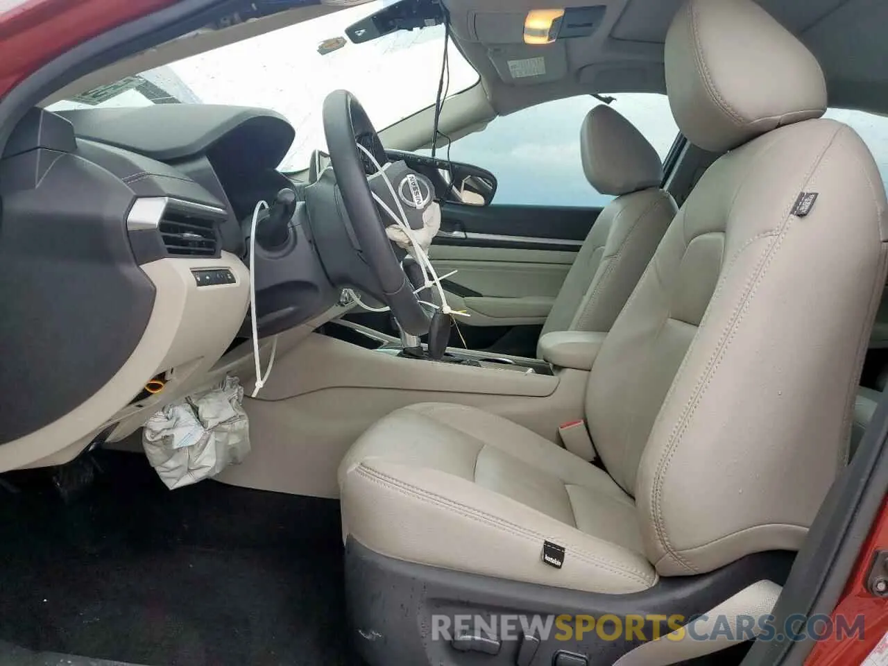 7 Photograph of a damaged car 1N4BL4DV4LN323851 NISSAN ALTIMA 2020