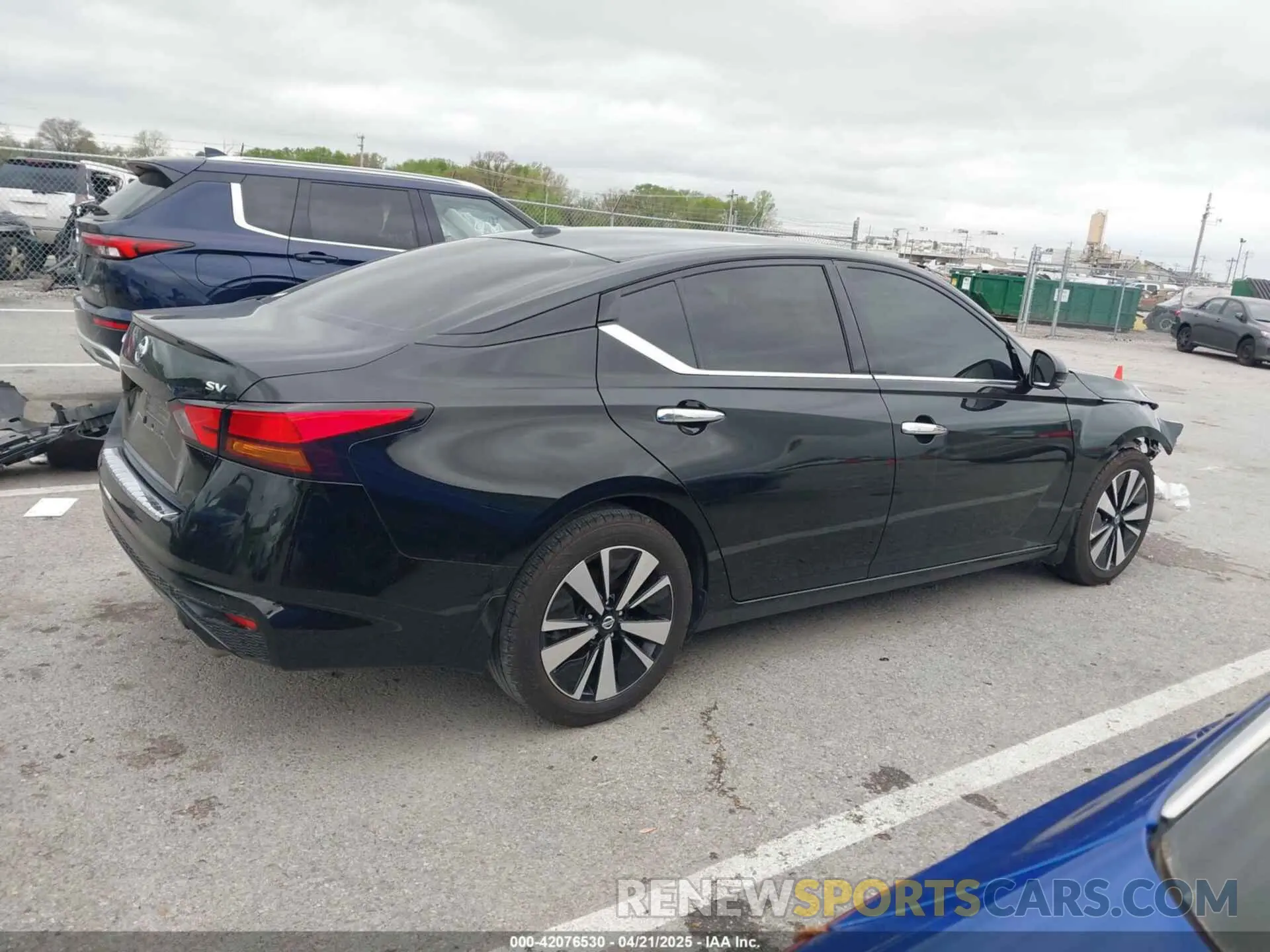 14 Photograph of a damaged car 1N4BL4DV5LC273148 NISSAN ALTIMA 2020