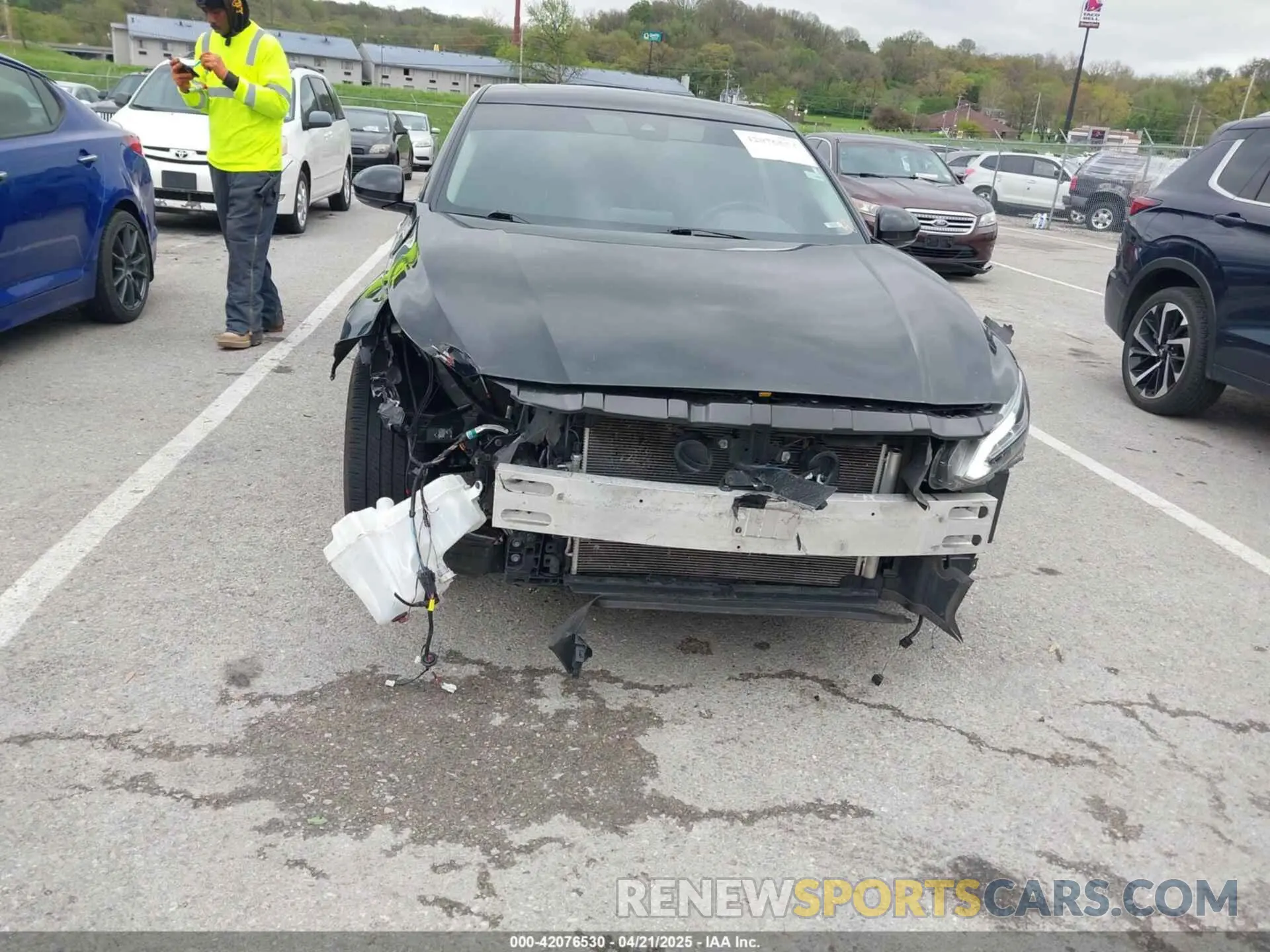 6 Photograph of a damaged car 1N4BL4DV5LC273148 NISSAN ALTIMA 2020