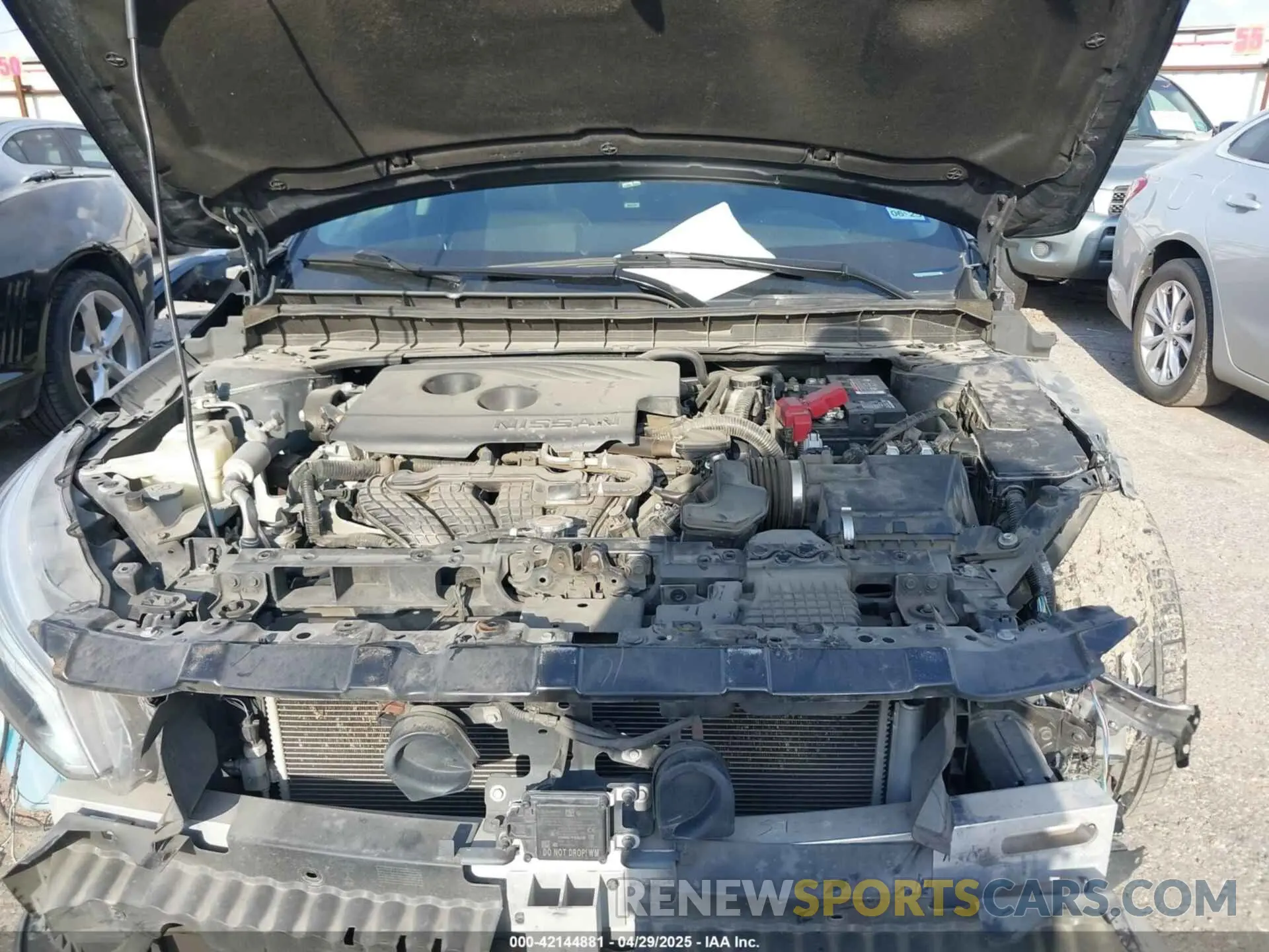 10 Photograph of a damaged car 1N4BL4DV7LC256593 NISSAN ALTIMA 2020