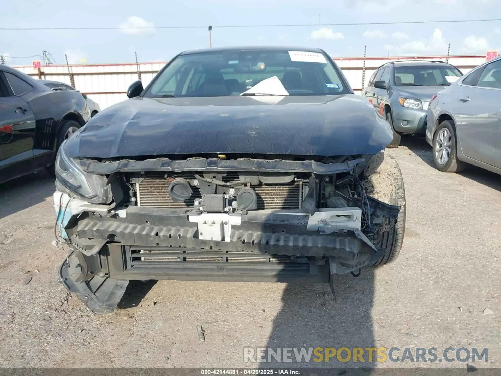 6 Photograph of a damaged car 1N4BL4DV7LC256593 NISSAN ALTIMA 2020