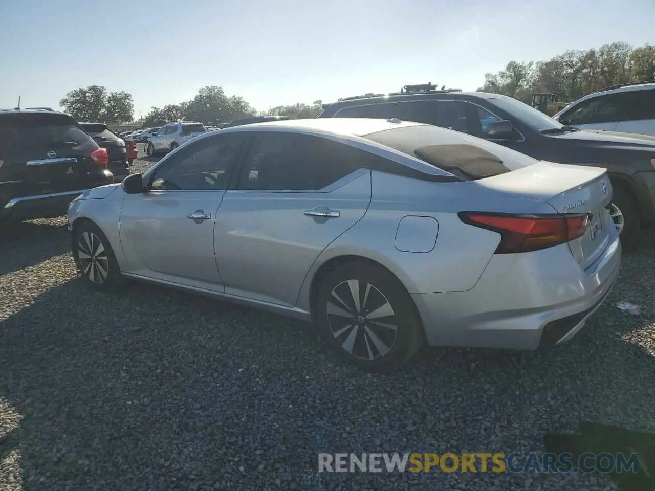 2 Photograph of a damaged car 1N4BL4DV8LC123311 NISSAN ALTIMA 2020