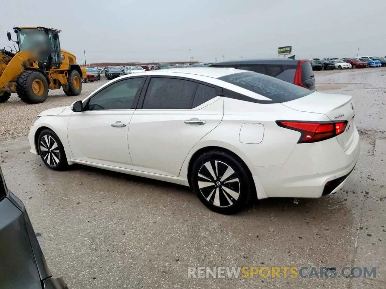 2 Photograph of a damaged car 1N4BL4DV8LC250981 NISSAN ALTIMA 2020