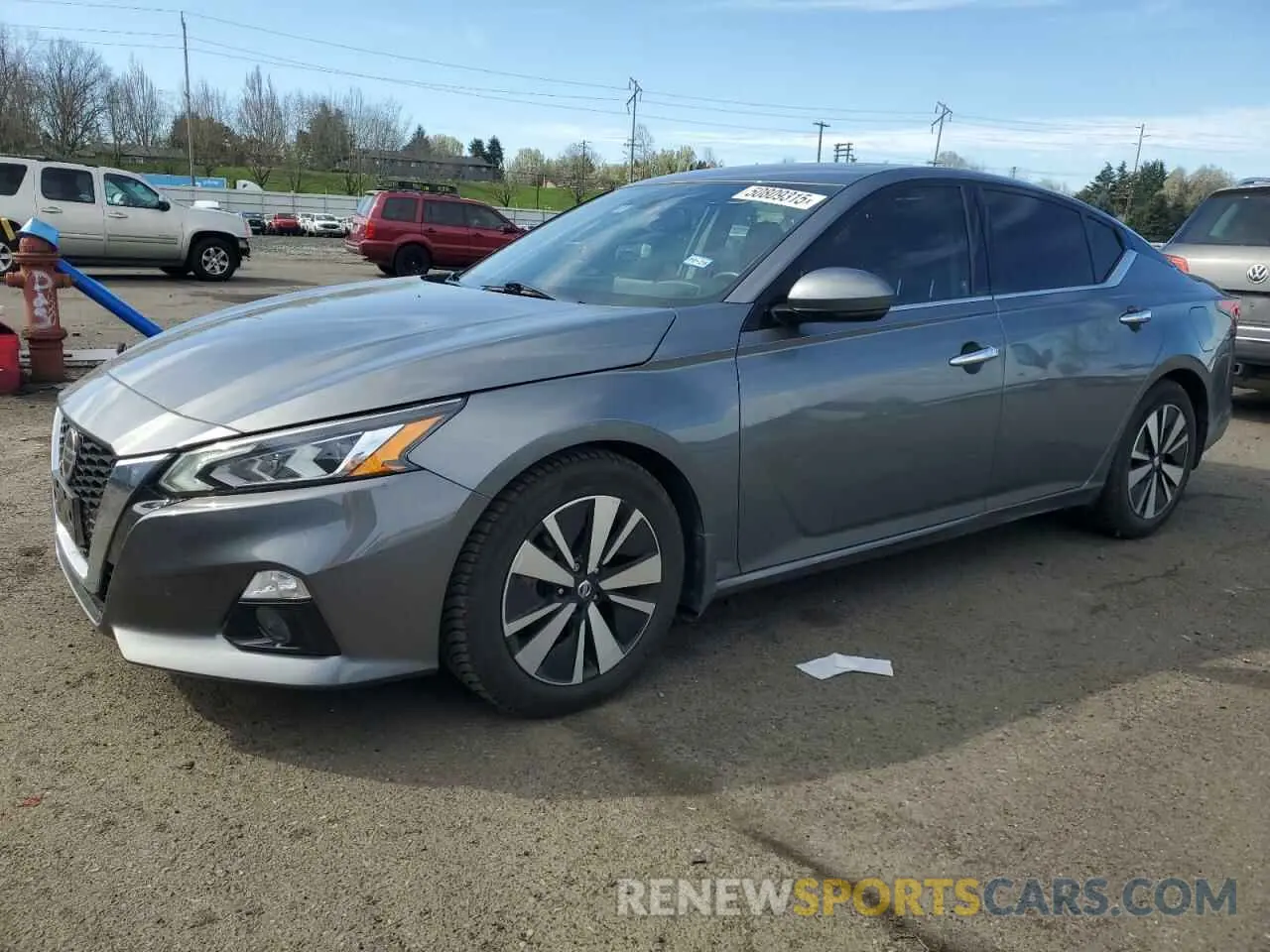 1 Photograph of a damaged car 1N4BL4DV8LC282068 NISSAN ALTIMA 2020
