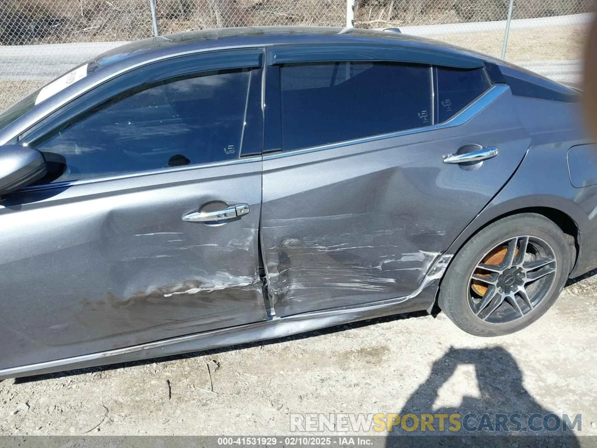 6 Photograph of a damaged car 1N4BL4DVXLC164331 NISSAN ALTIMA 2020