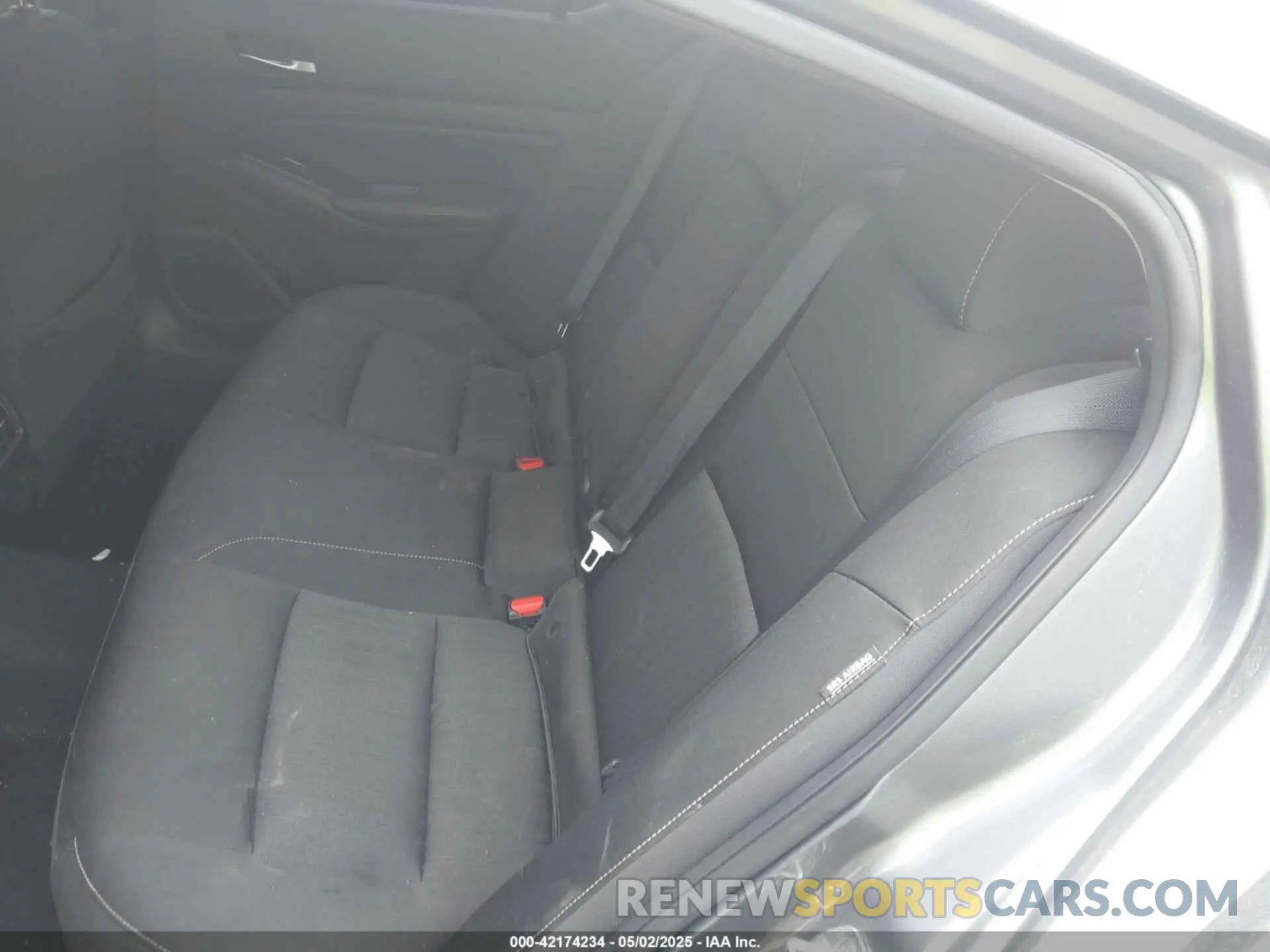8 Photograph of a damaged car 1N4BL4DW1LC167322 NISSAN ALTIMA 2020