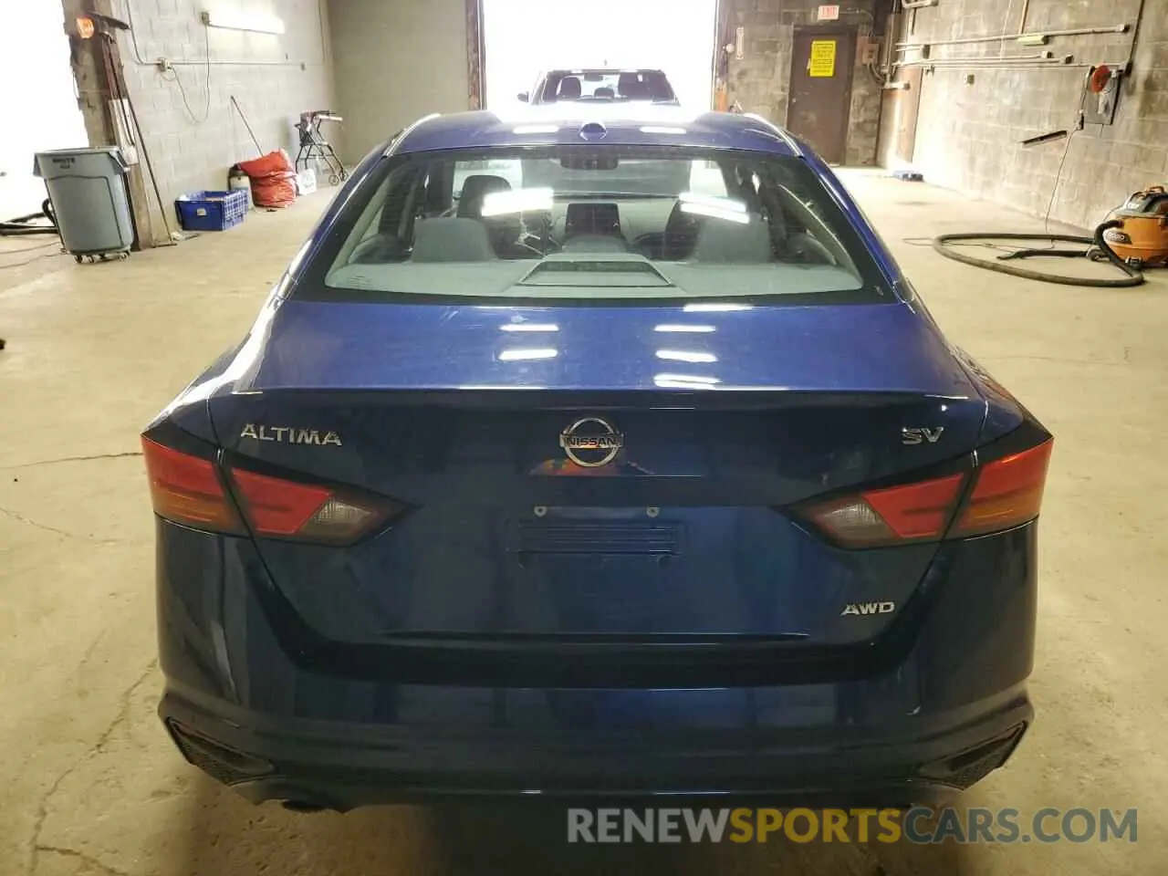 6 Photograph of a damaged car 1N4BL4DW4LN300529 NISSAN ALTIMA 2020