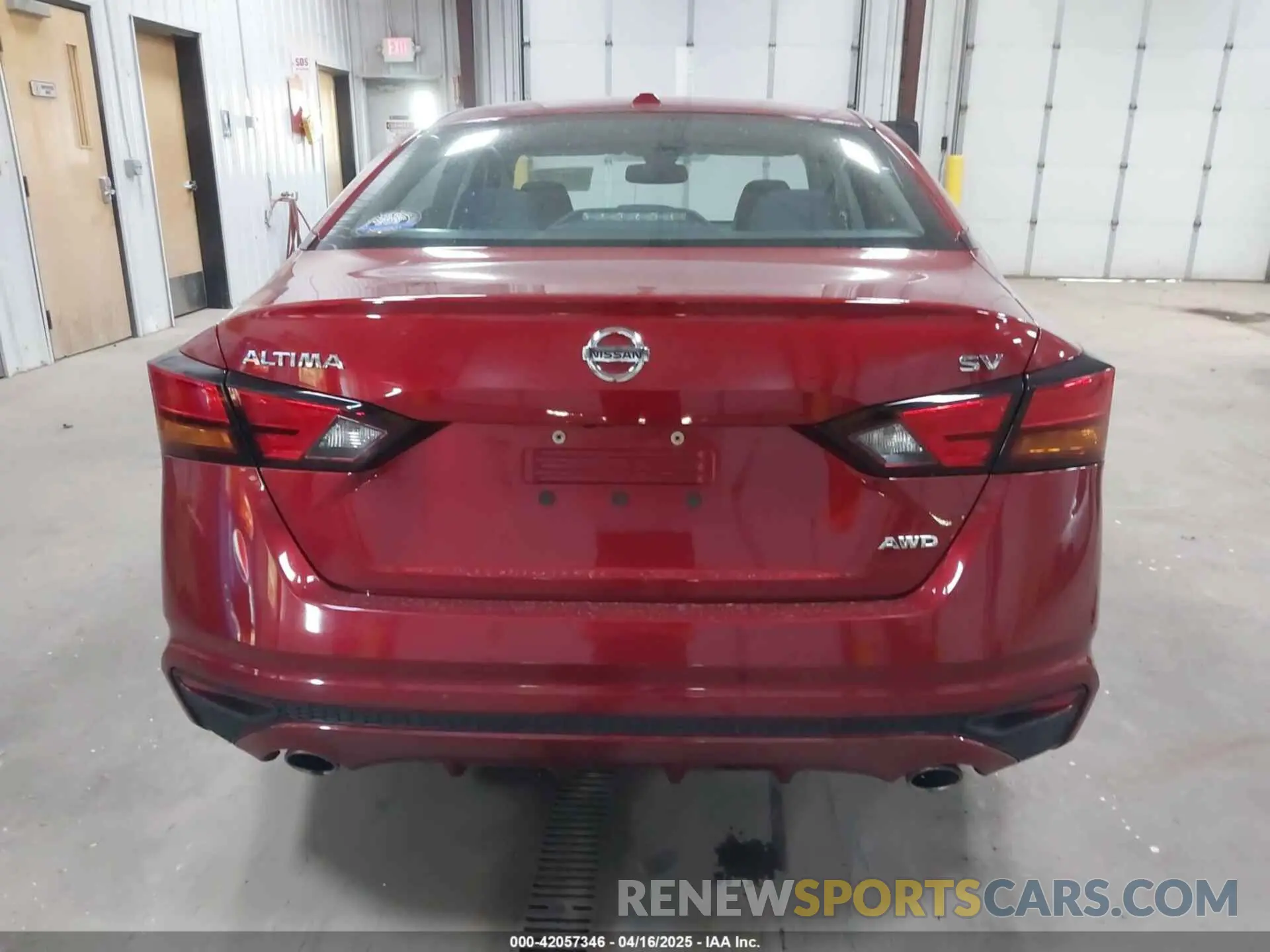 17 Photograph of a damaged car 1N4BL4DW5LC240482 NISSAN ALTIMA 2020
