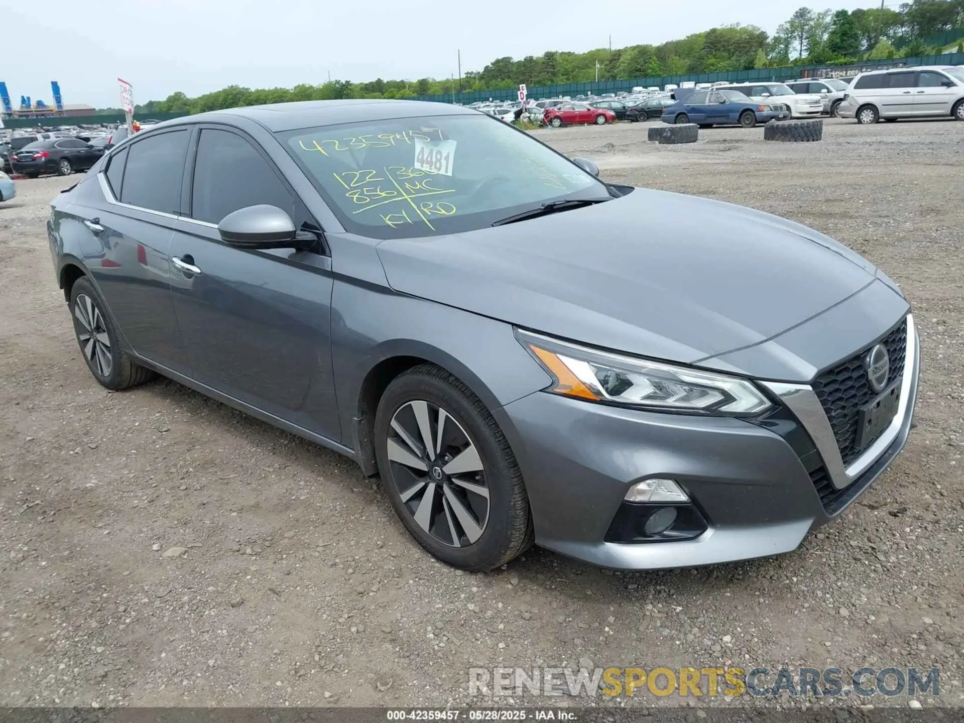 1 Photograph of a damaged car 1N4BL4DWXLC172566 NISSAN ALTIMA 2020