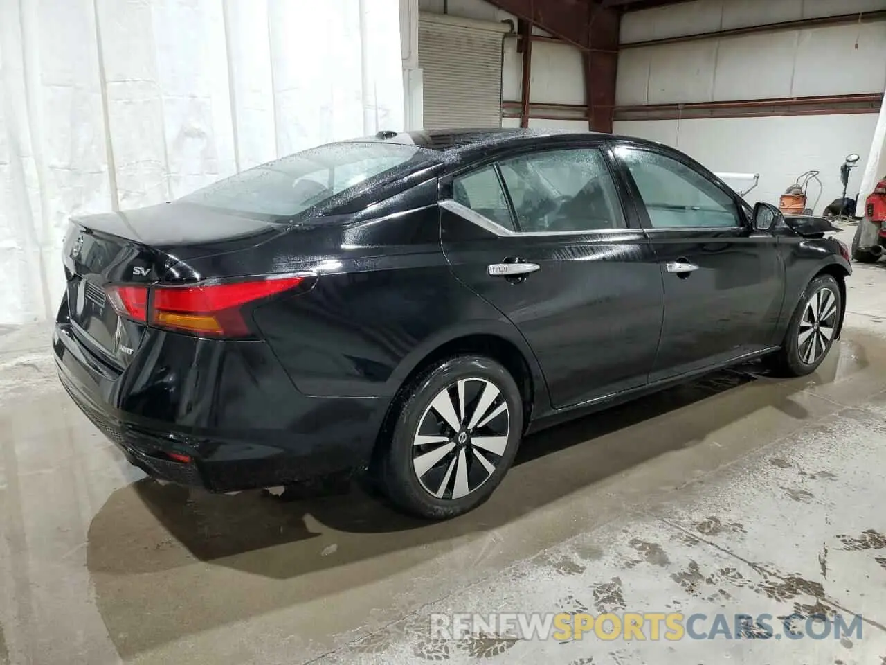 3 Photograph of a damaged car 1N4BL4DWXLC241708 NISSAN ALTIMA 2020