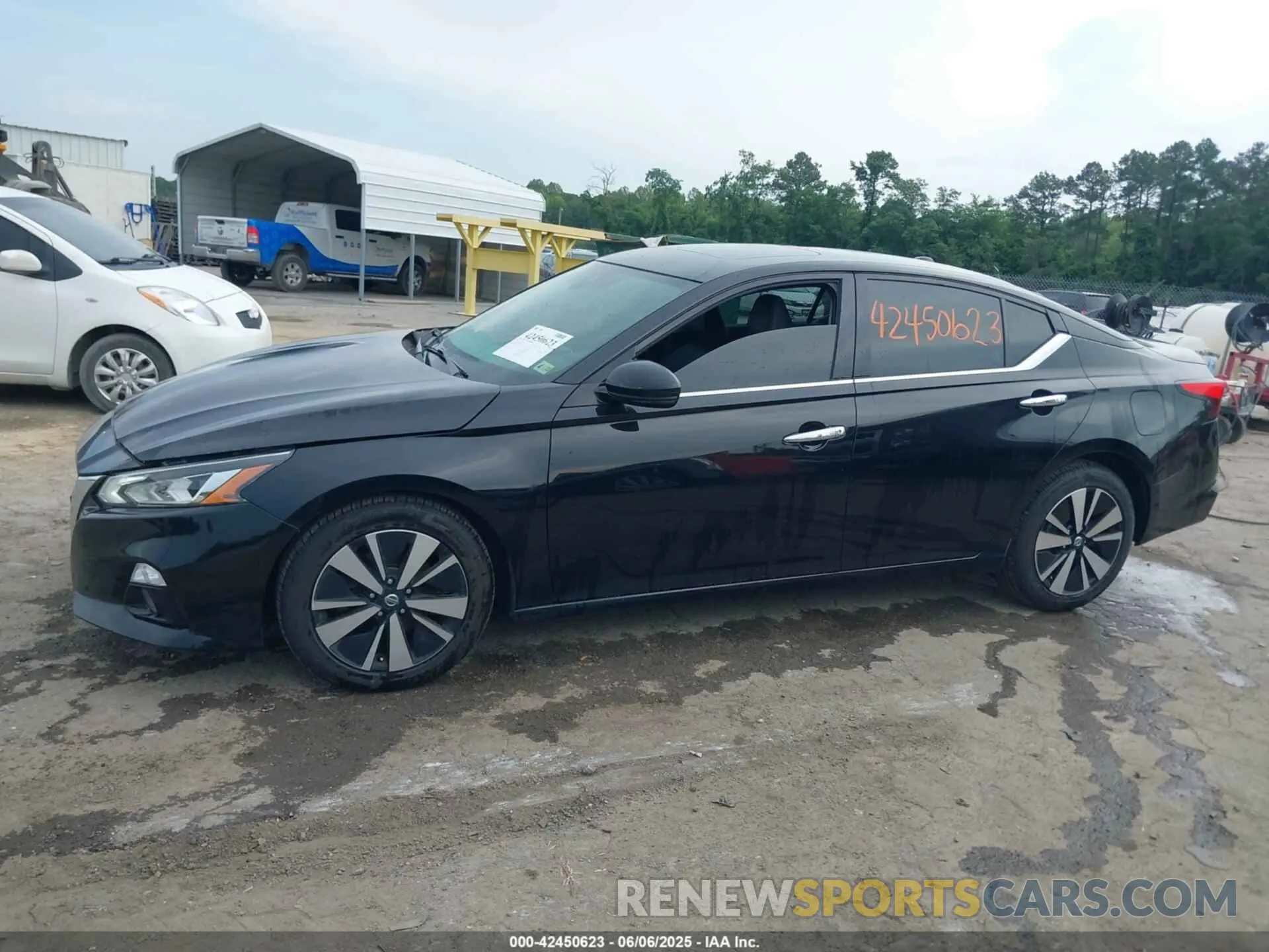 14 Photograph of a damaged car 1N4BL4EV0LC146922 NISSAN ALTIMA 2020