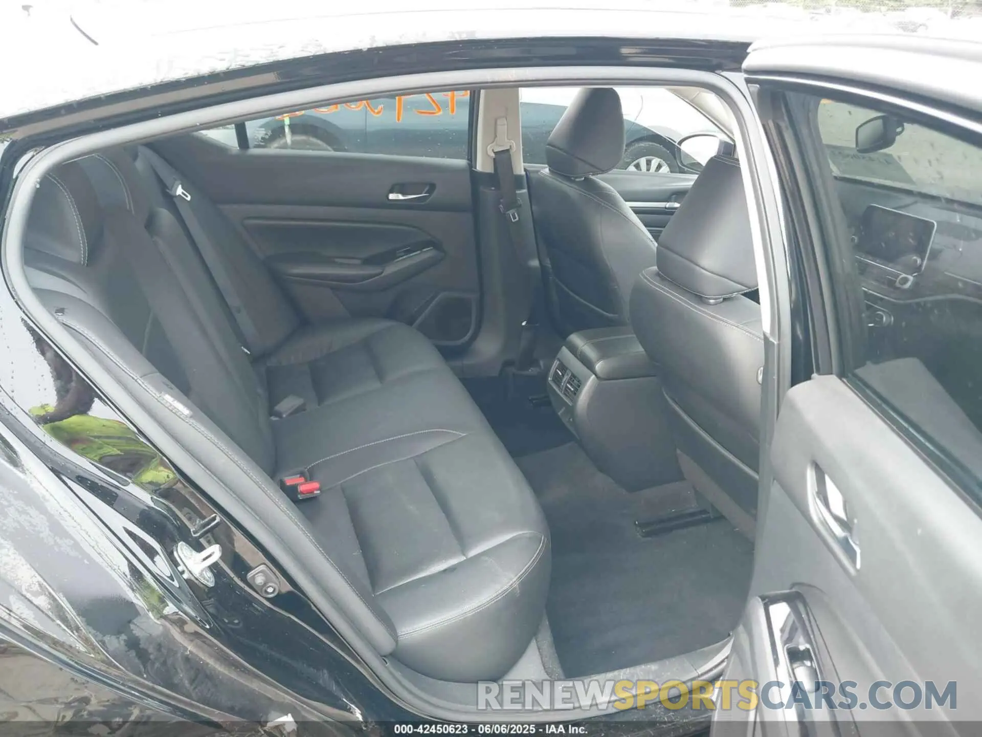 8 Photograph of a damaged car 1N4BL4EV0LC146922 NISSAN ALTIMA 2020