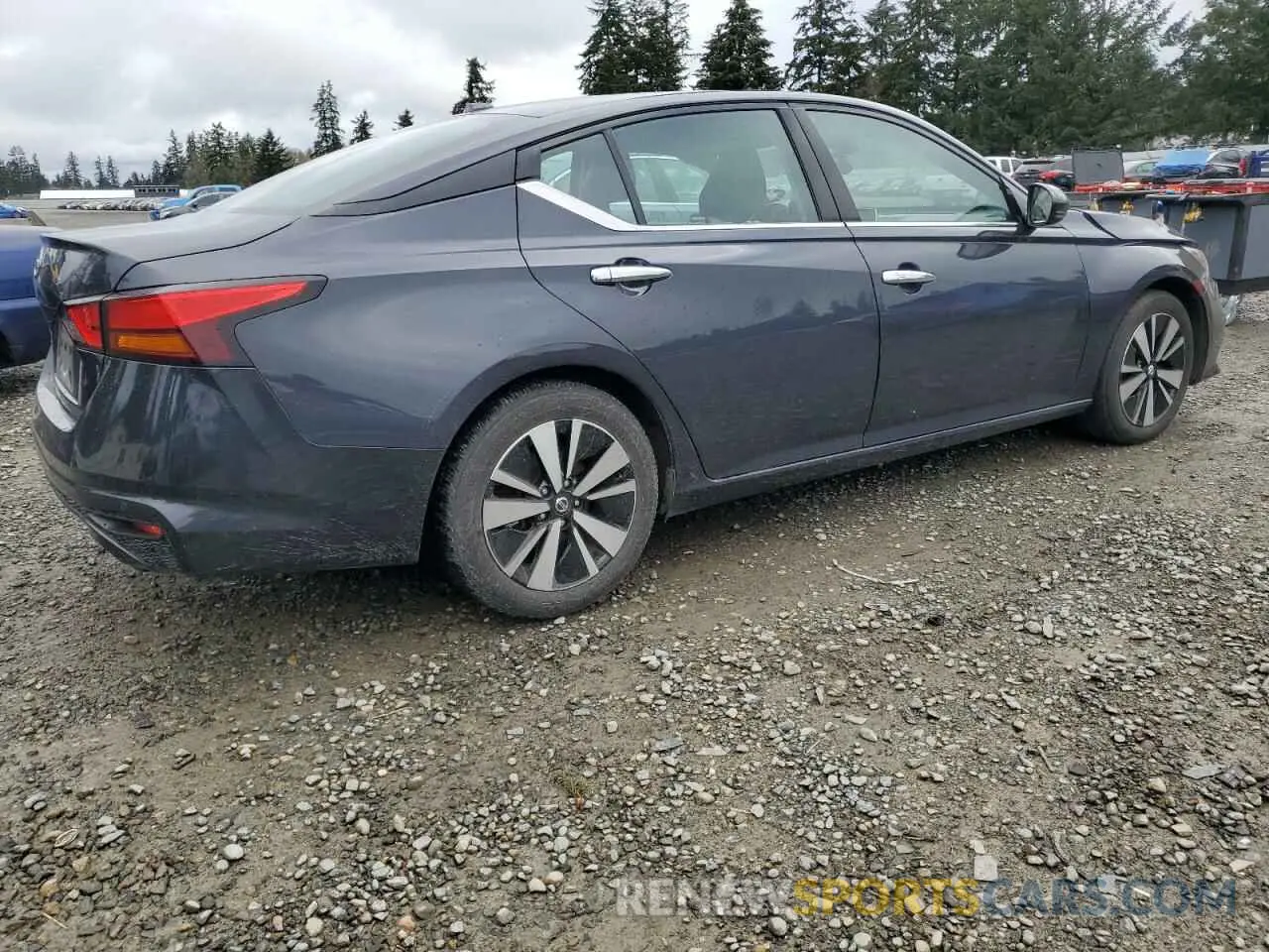 3 Photograph of a damaged car 1N4BL4EV0LC232196 NISSAN ALTIMA 2020