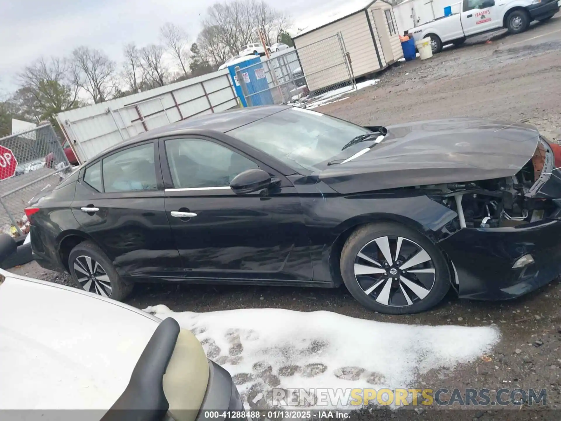 13 Photograph of a damaged car 1N4BL4EV1LC131054 NISSAN ALTIMA 2020