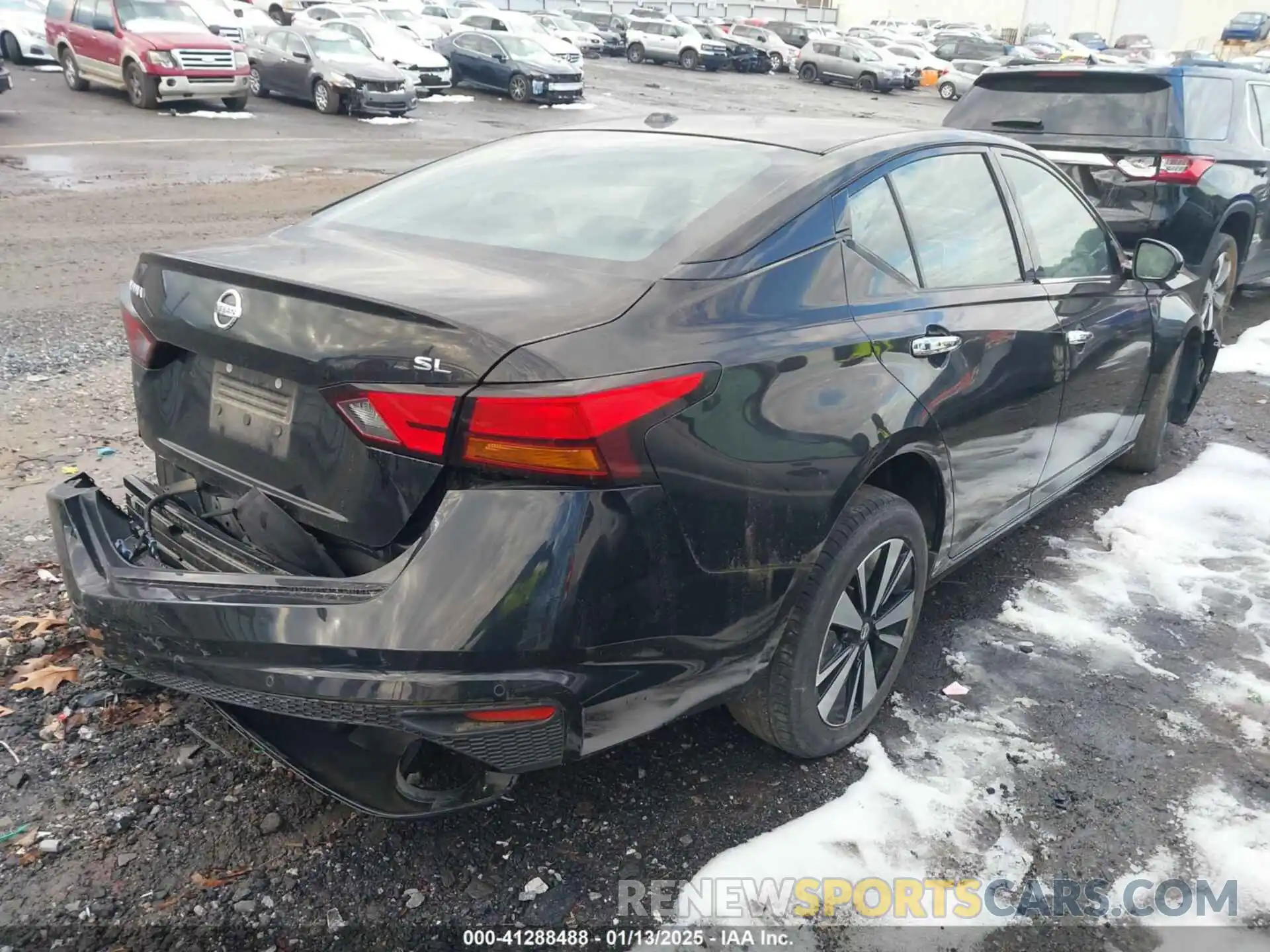 4 Photograph of a damaged car 1N4BL4EV1LC131054 NISSAN ALTIMA 2020