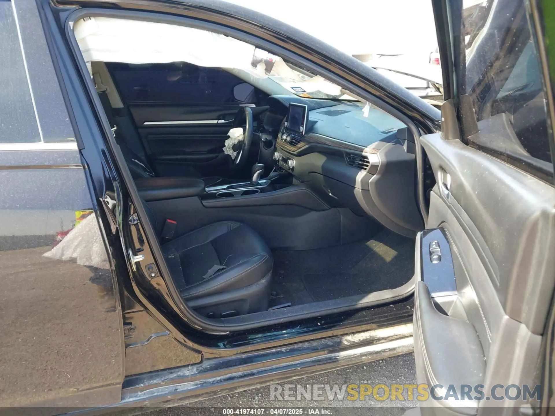 5 Photograph of a damaged car 1N4BL4EV1LC132494 NISSAN ALTIMA 2020