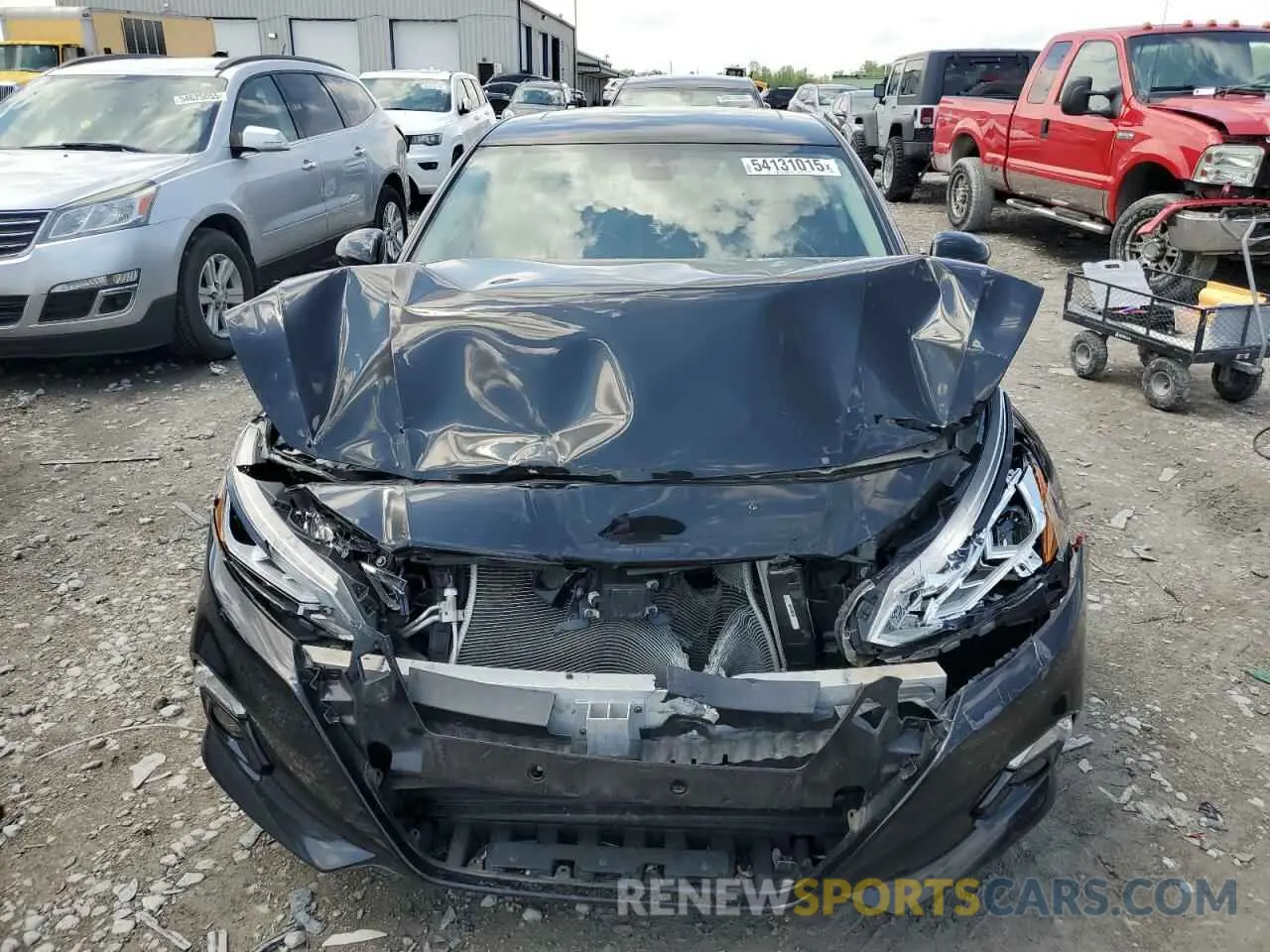 5 Photograph of a damaged car 1N4BL4EV1LC134682 NISSAN ALTIMA 2020