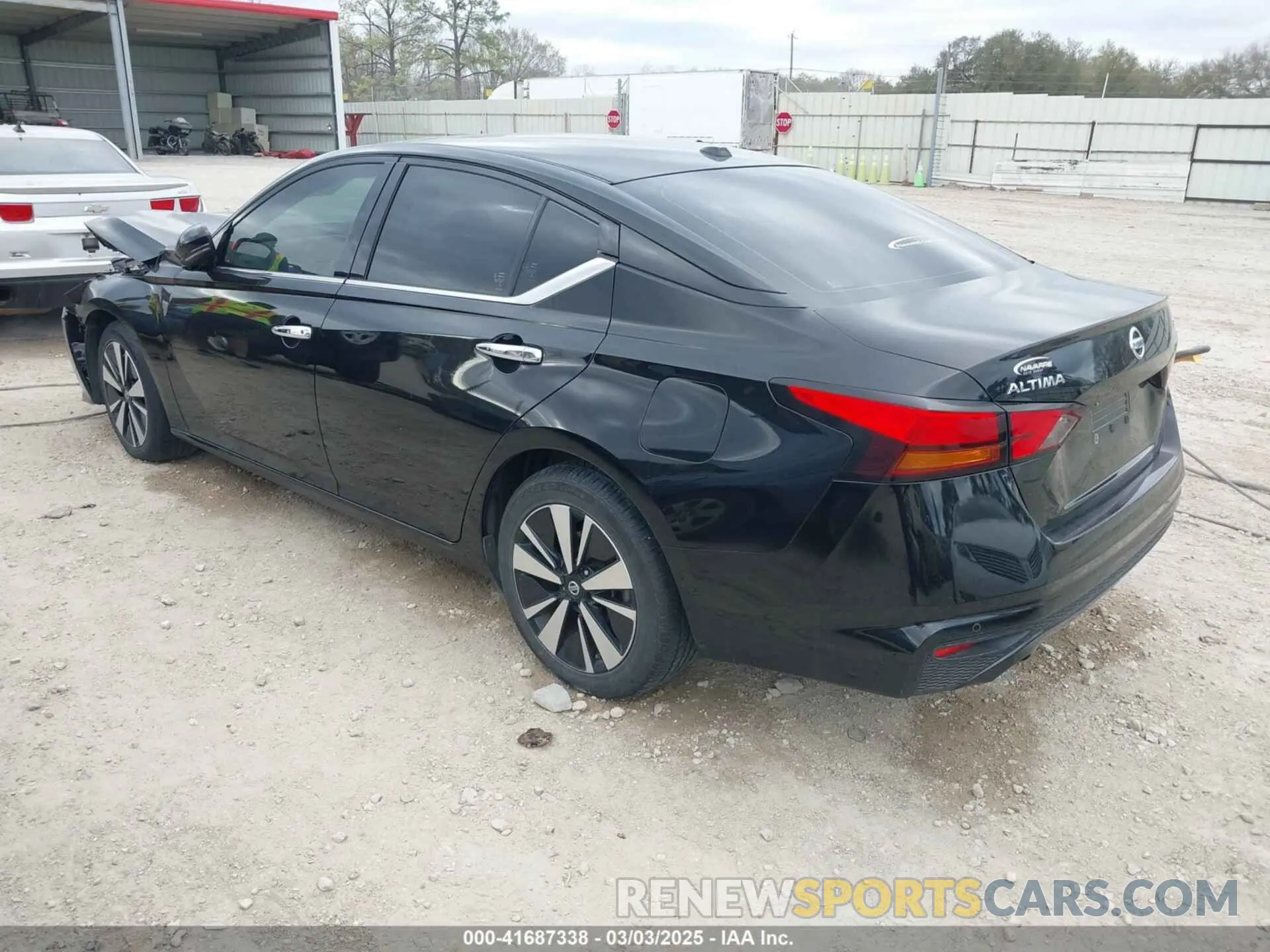 3 Photograph of a damaged car 1N4BL4EV1LC156889 NISSAN ALTIMA 2020