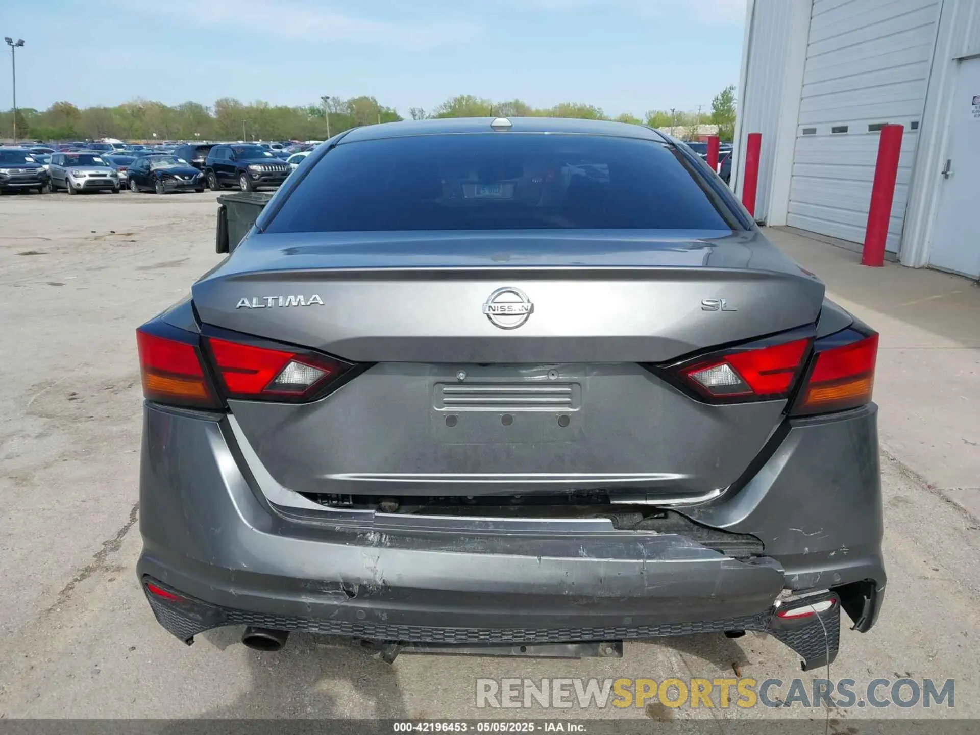 16 Photograph of a damaged car 1N4BL4EV2LC132570 NISSAN ALTIMA 2020