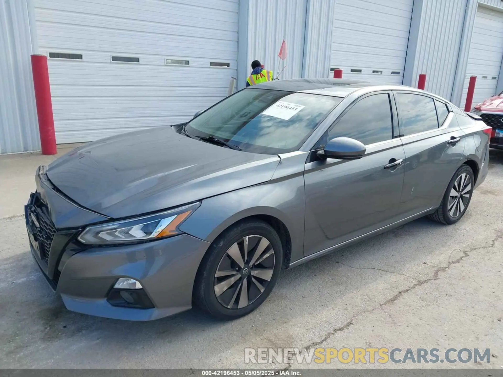 2 Photograph of a damaged car 1N4BL4EV2LC132570 NISSAN ALTIMA 2020